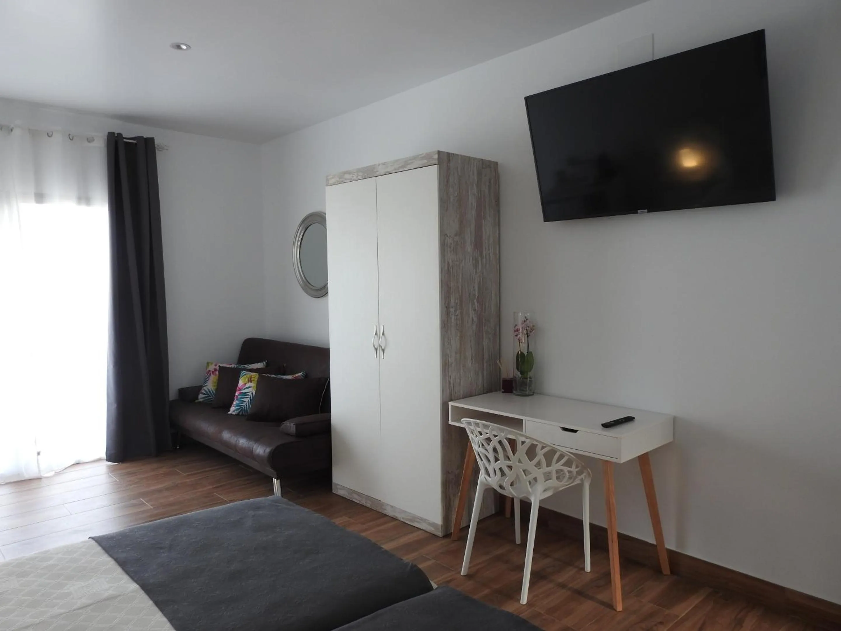 Bedroom in Sandra Rooms