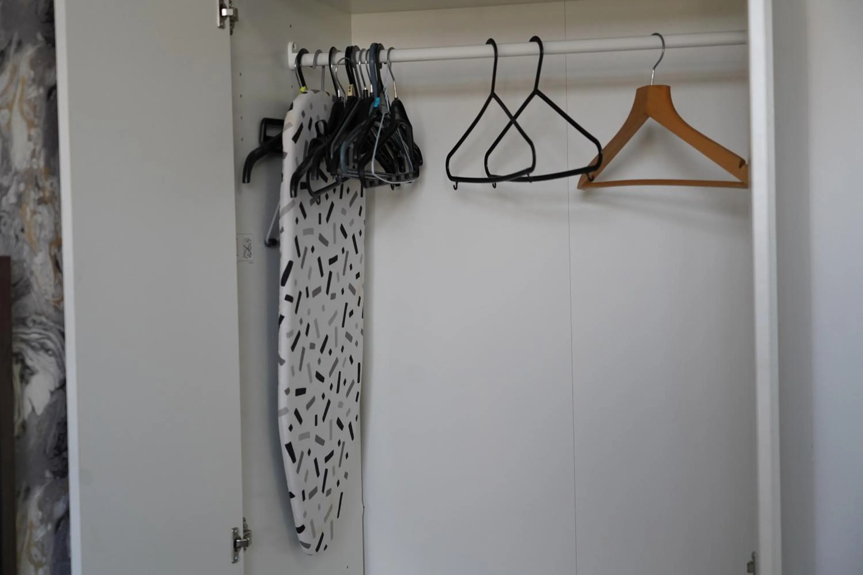 wardrobe in Hills View Apartments
