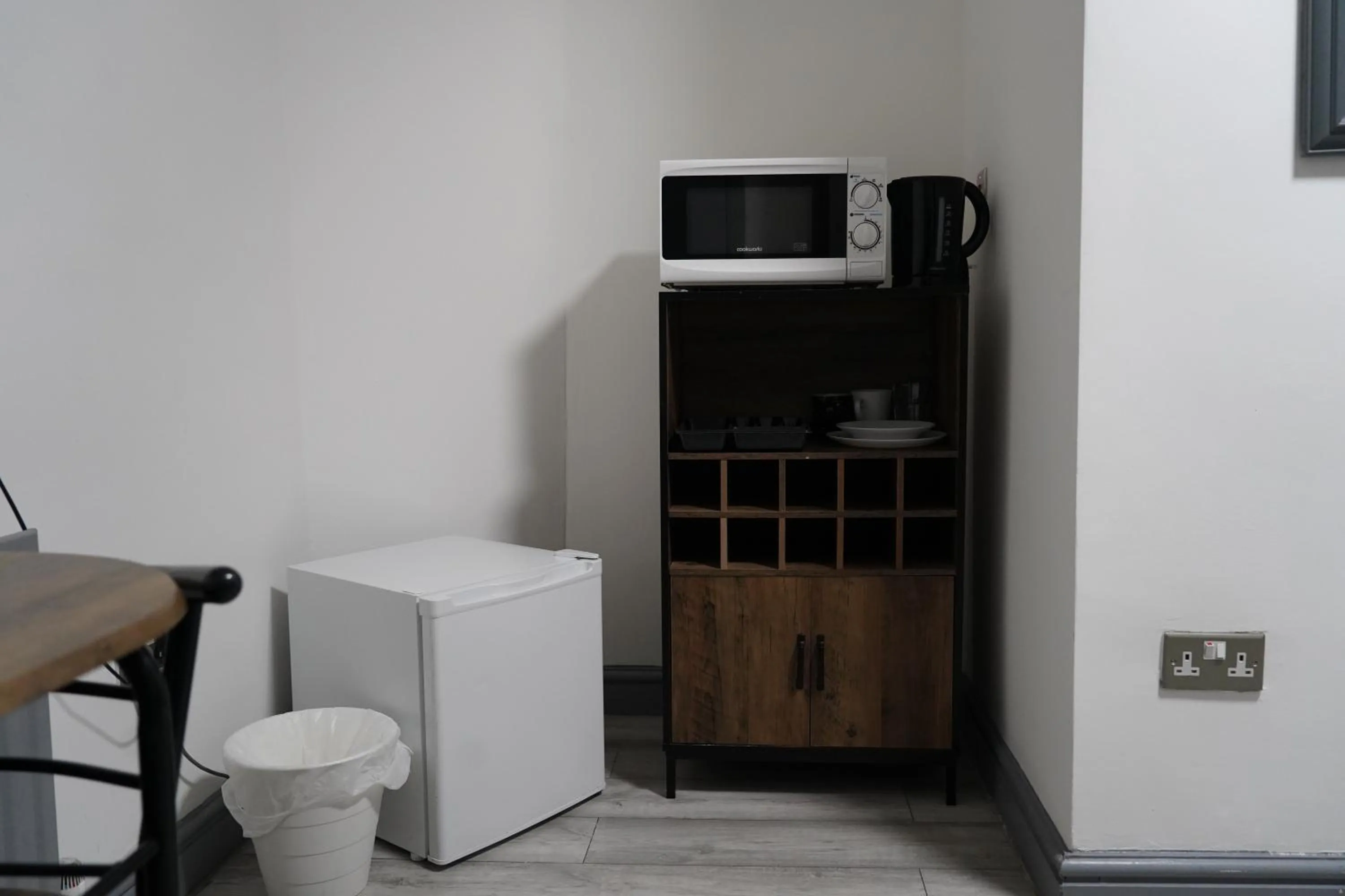 Hills View Apartments