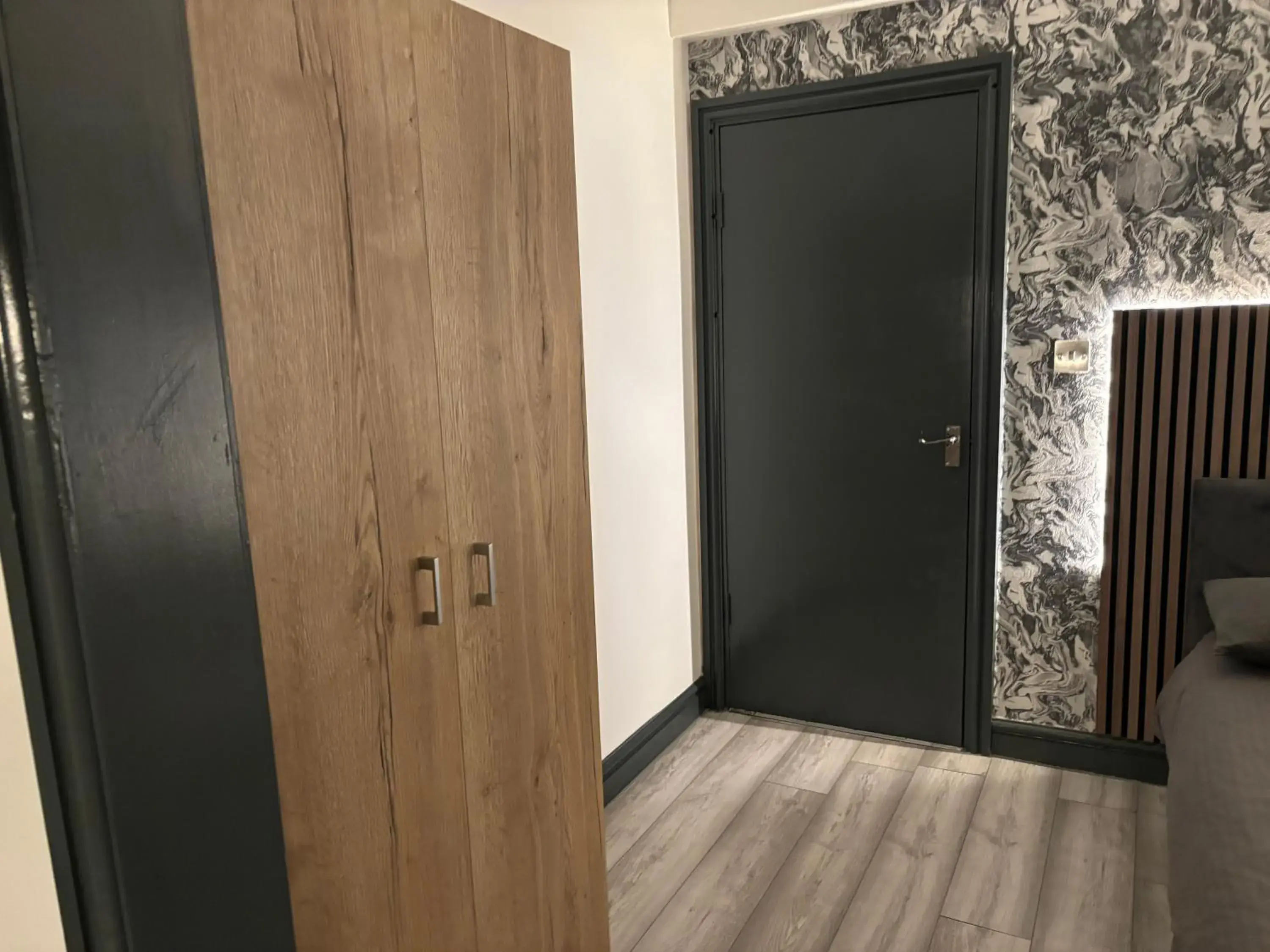 Hills View Apartments Hills View Apartments