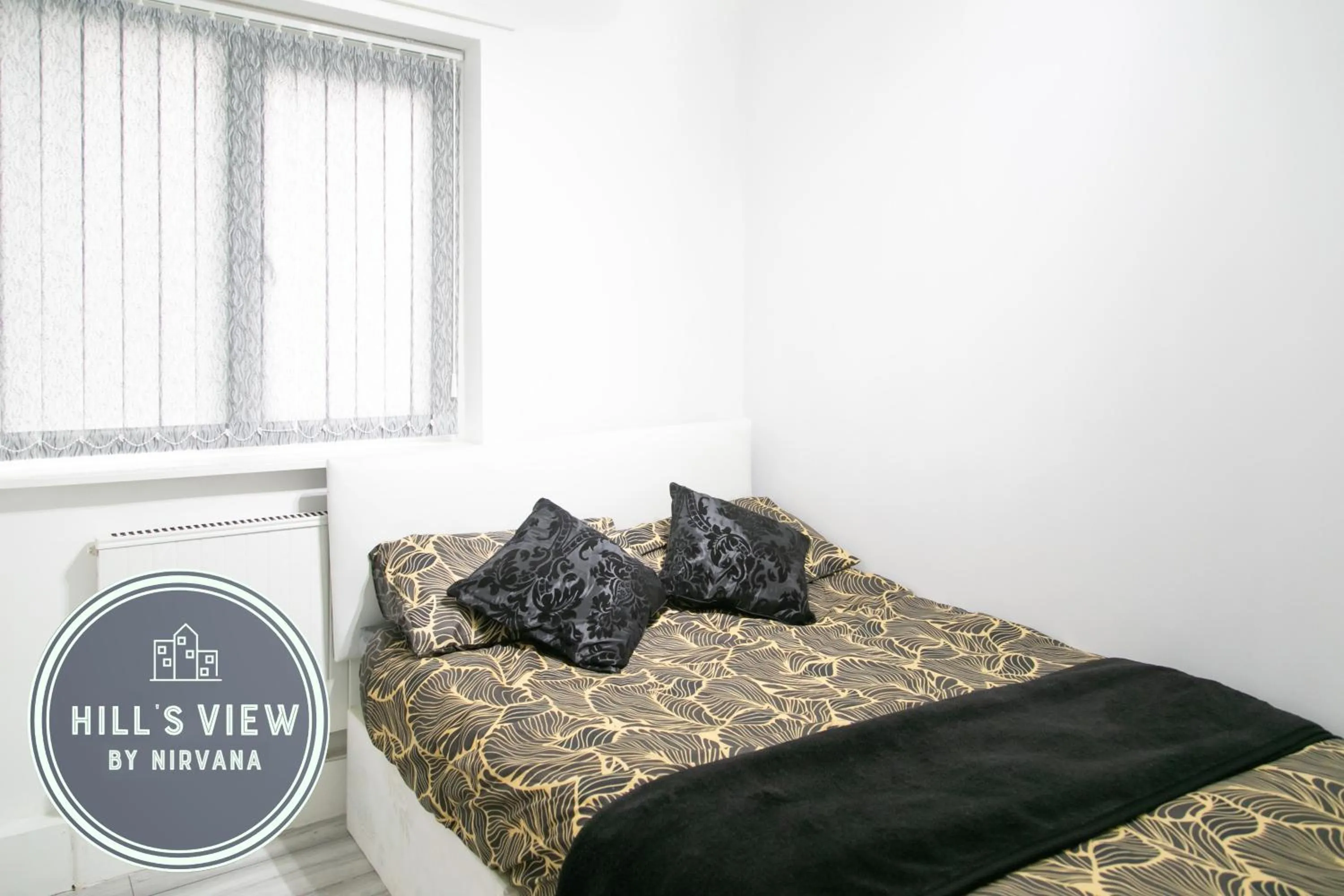 Bed in Hills View Apartments