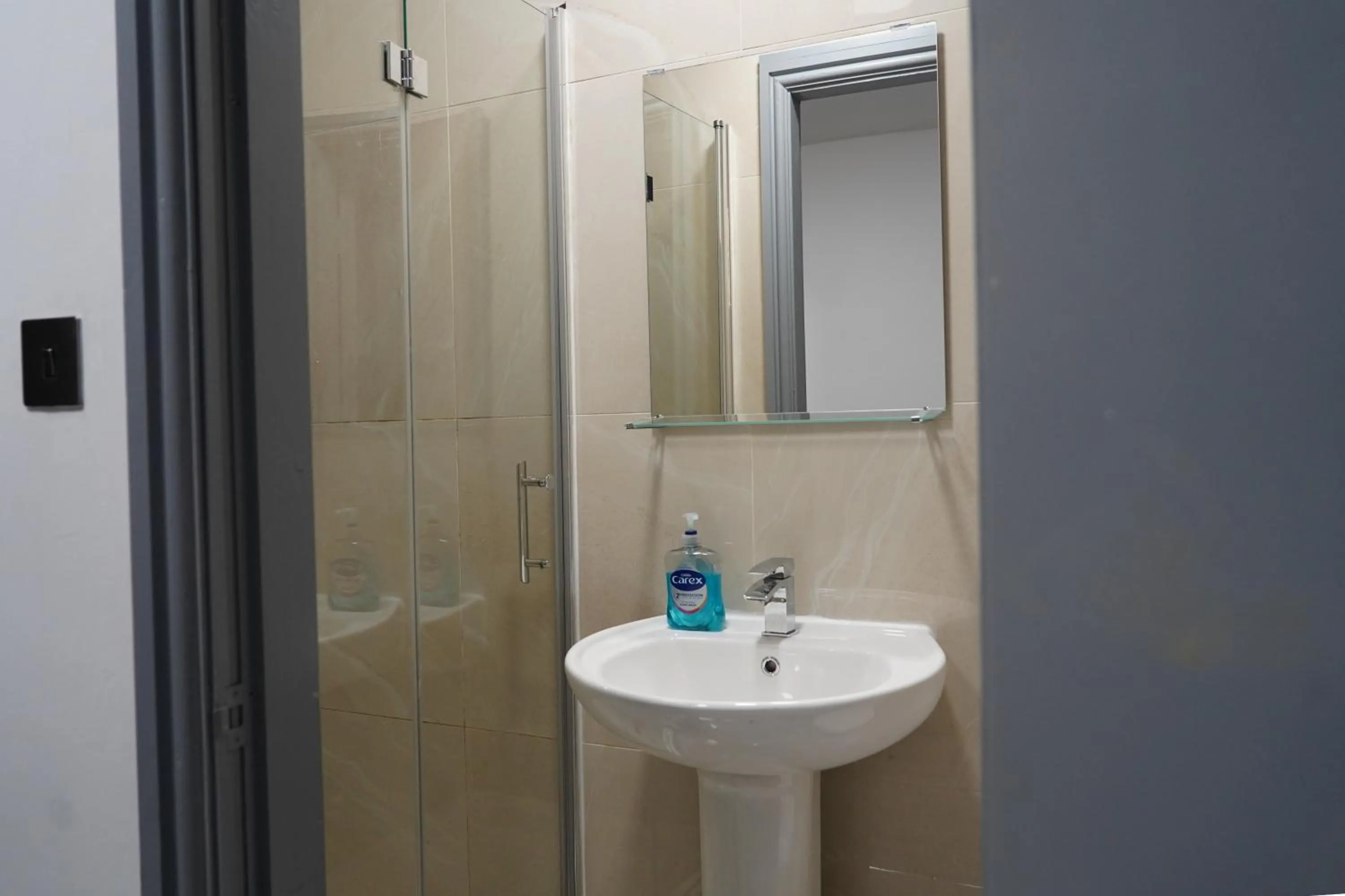 Bathroom in Hills View Apartments