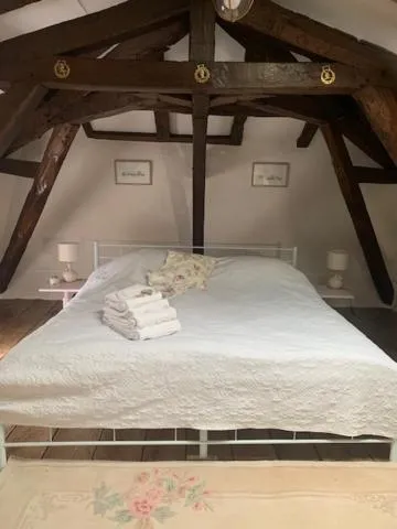 Bed in Les Lauriers