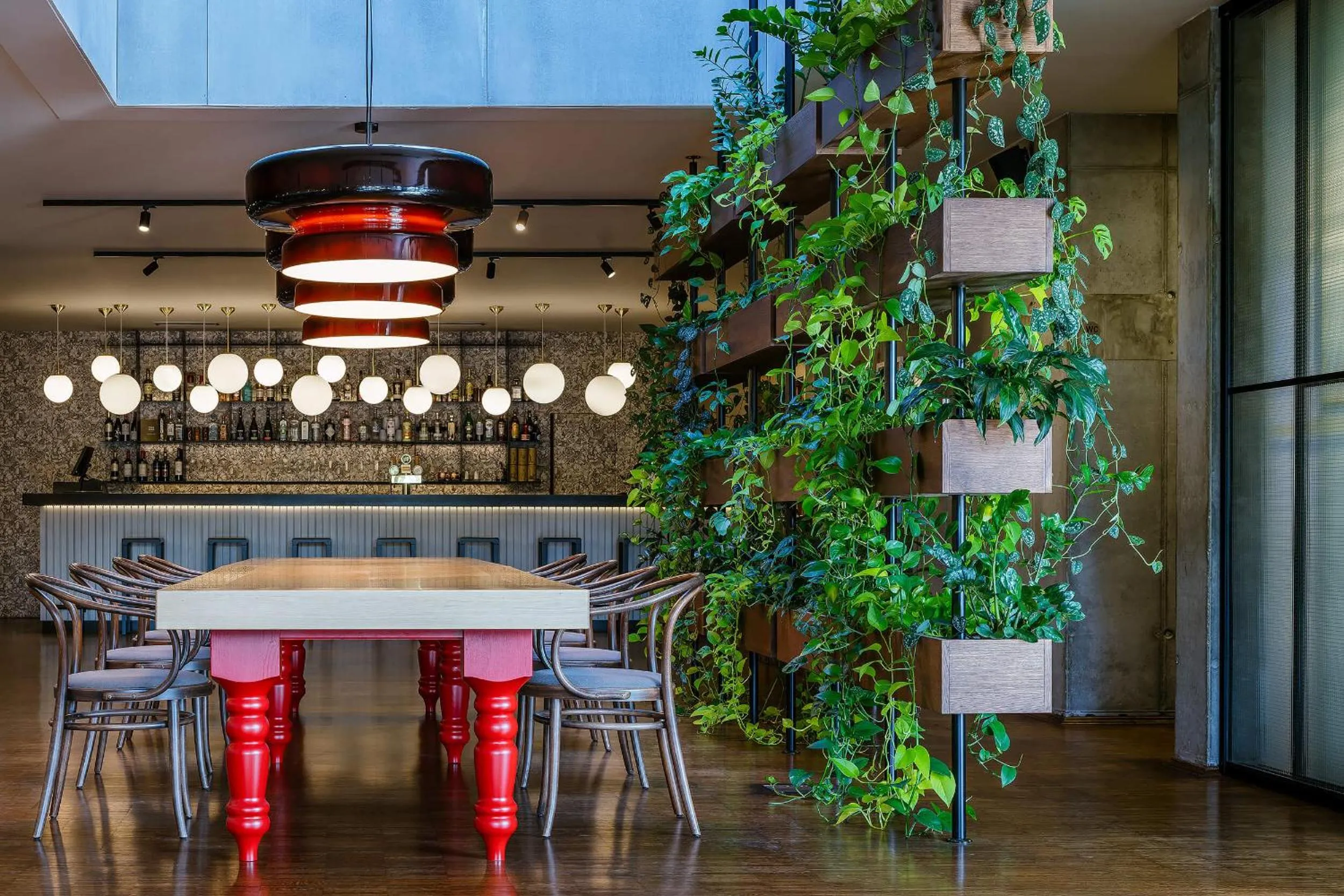 Restaurant/places to eat in Blue Orange Resort