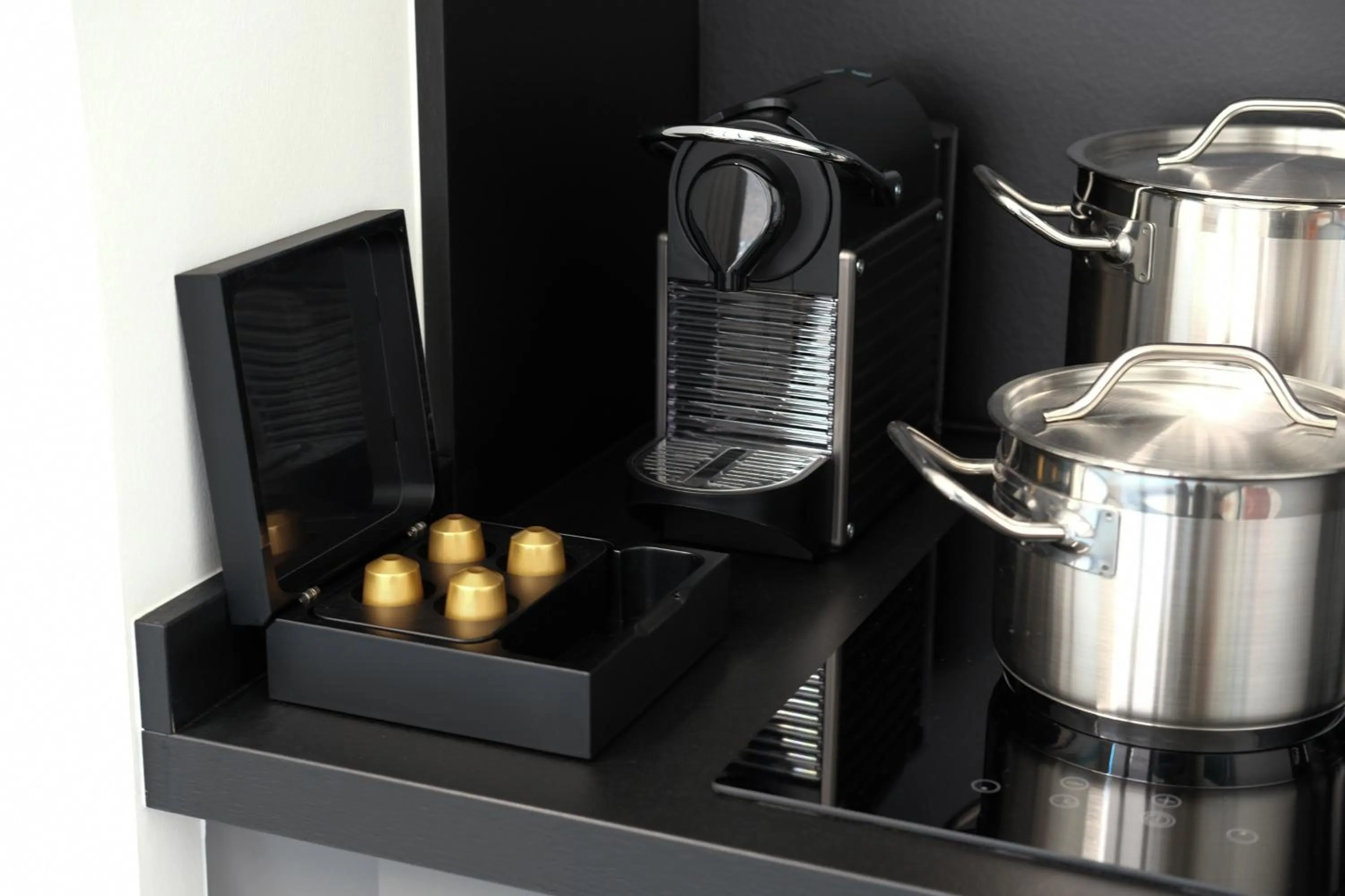 Coffee/tea facilities in Nena Apartments Moritzplatz