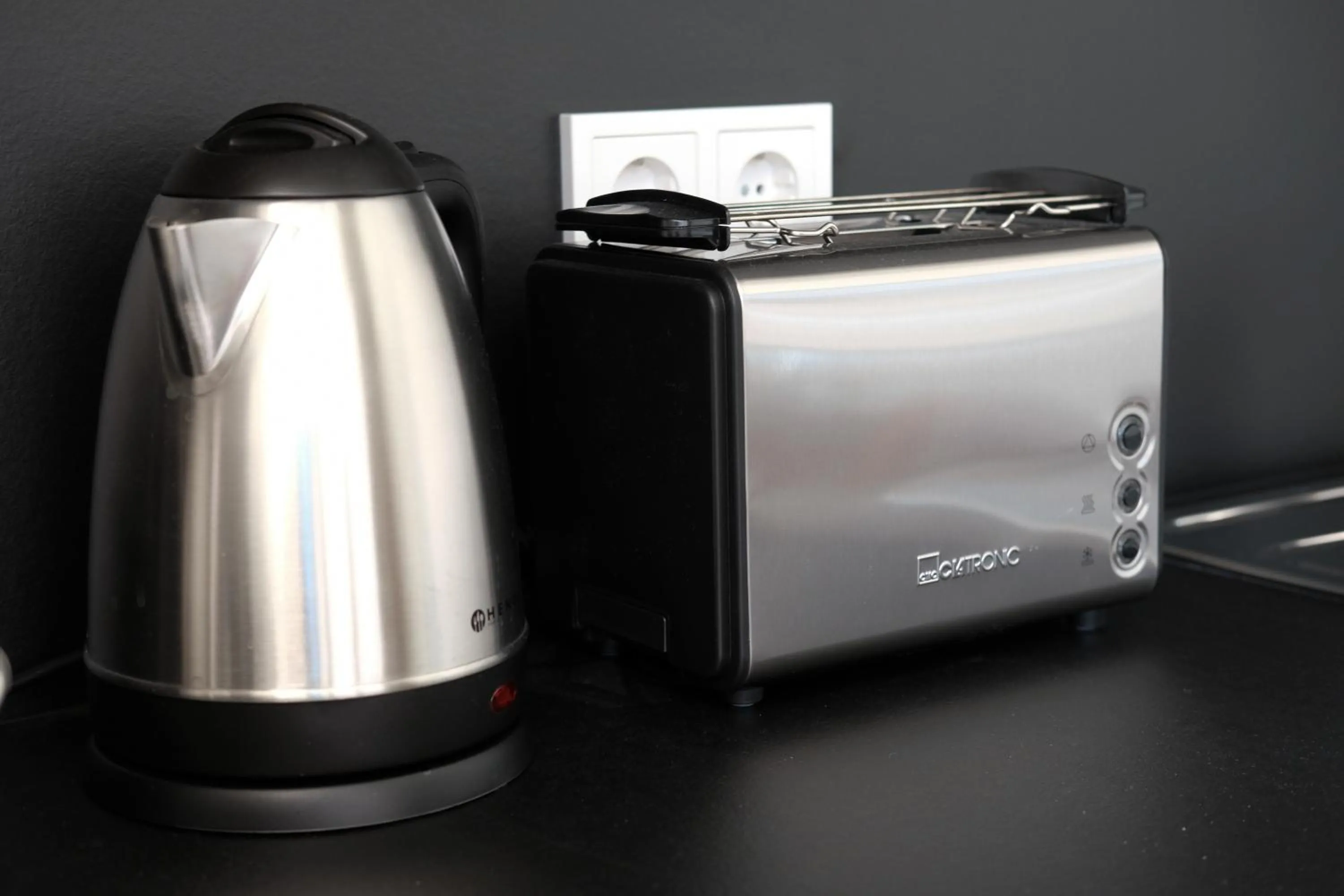 Coffee/tea facilities in Nena Apartments Moritzplatz