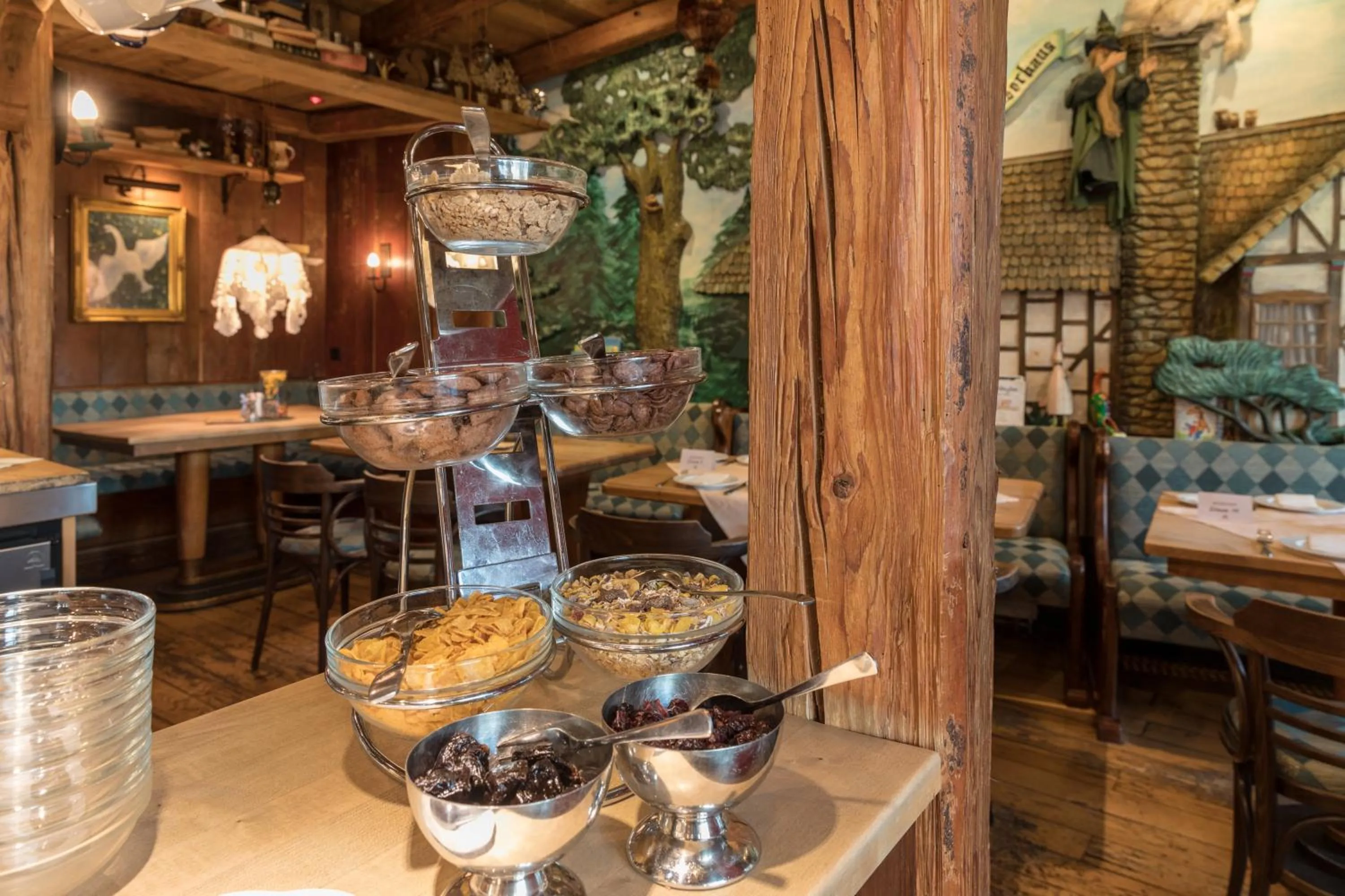 Restaurant/places to eat in Hotel Kleine Zauberwelt - Wo Märchen wahr werden