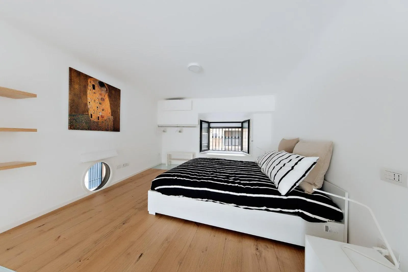 Bedroom, Bed in Luxury Loft Milano Castello