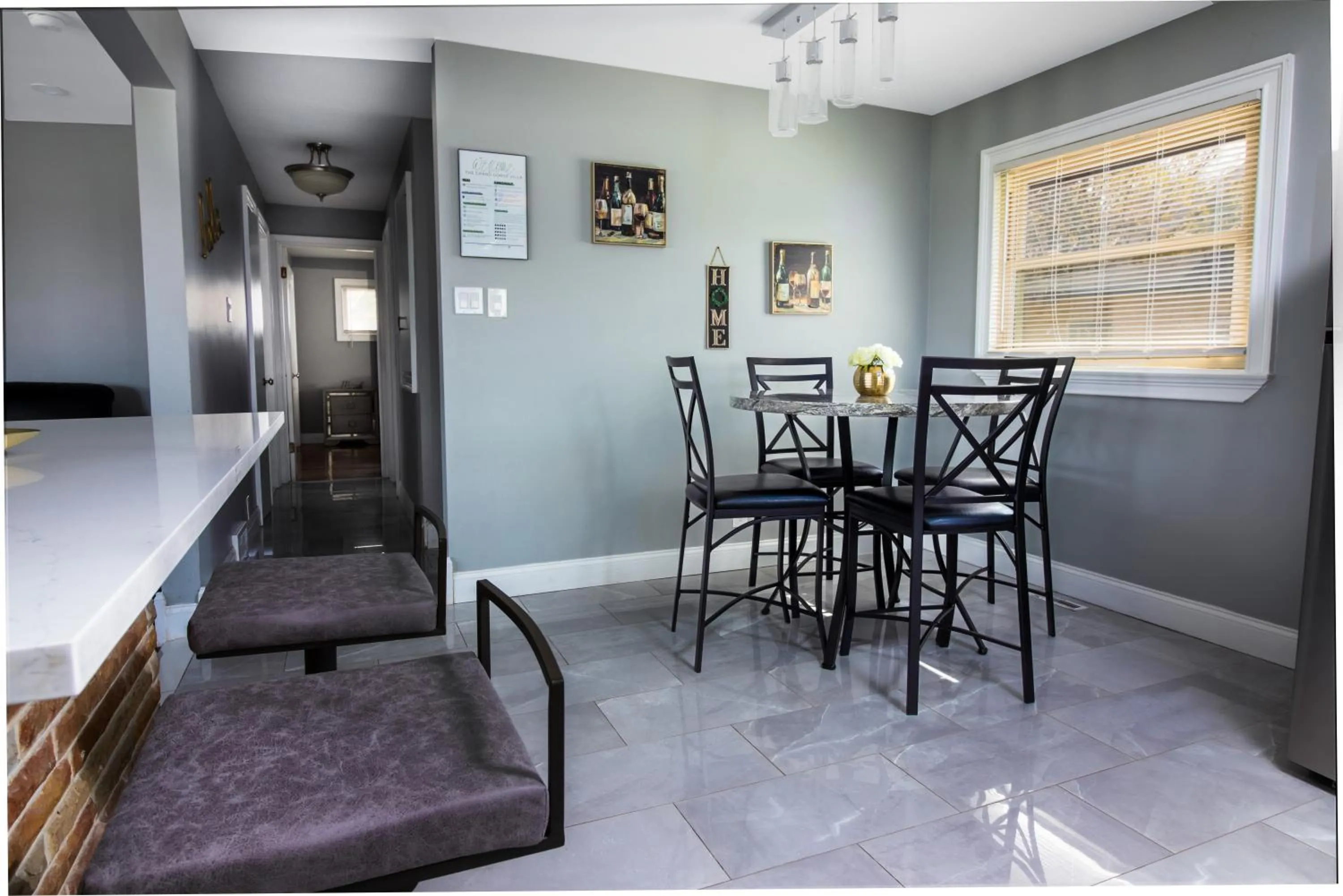 The Grand Gorge Villa-With Private Yard & Parking, Minutes From Falls & Casino by Niagara Hospitaliy