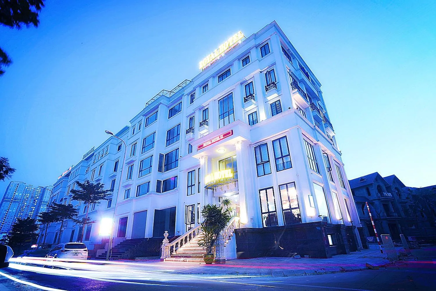 Property building in Hotel Royal II