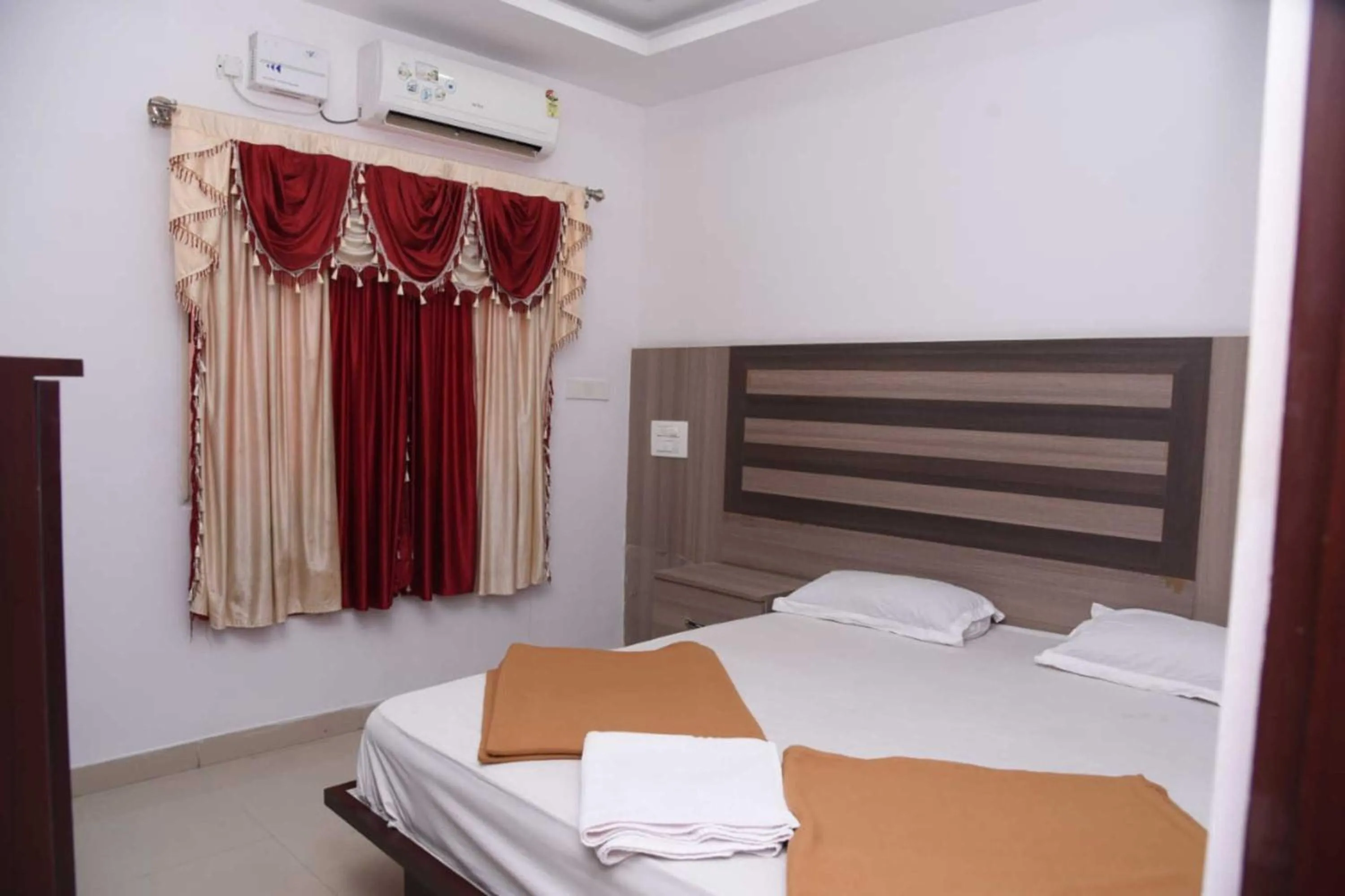 Bedroom, Bed in Star Bliss Plaza