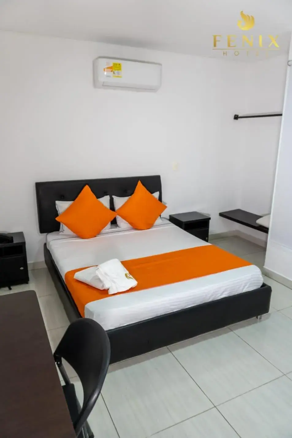 Standard Double Room - single occupancy in Hotel Fenix Standard Double Room - single occupancy in Hotel Fenix