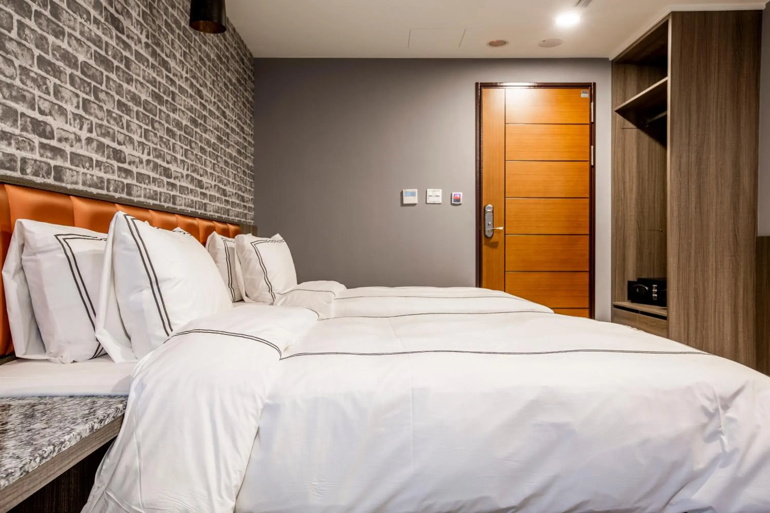 Photo of the whole room, Bed in San Chiao Hotel Photo of the whole room, Bed in San Chiao Hotel