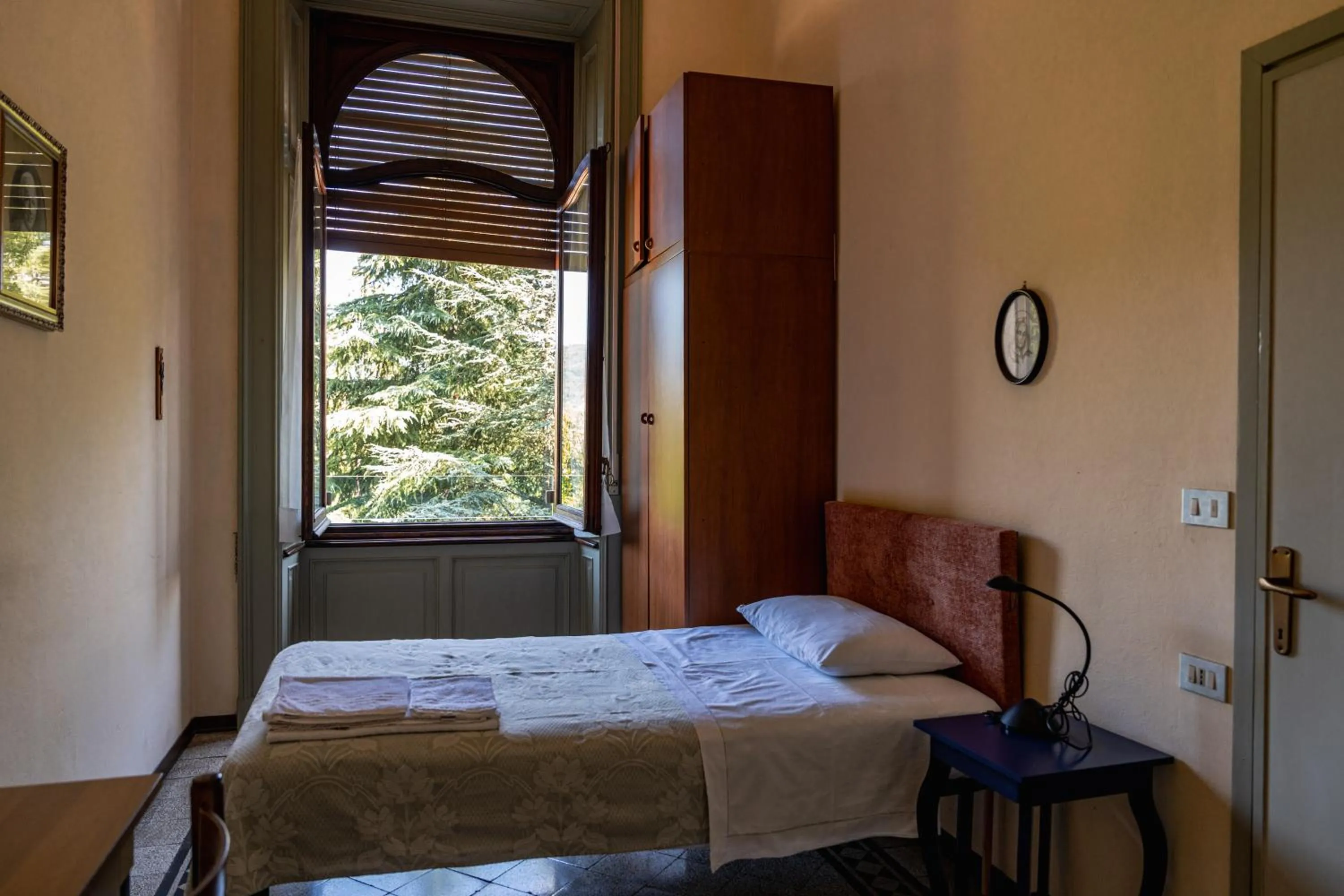 Bed in Villa San Giuseppe
