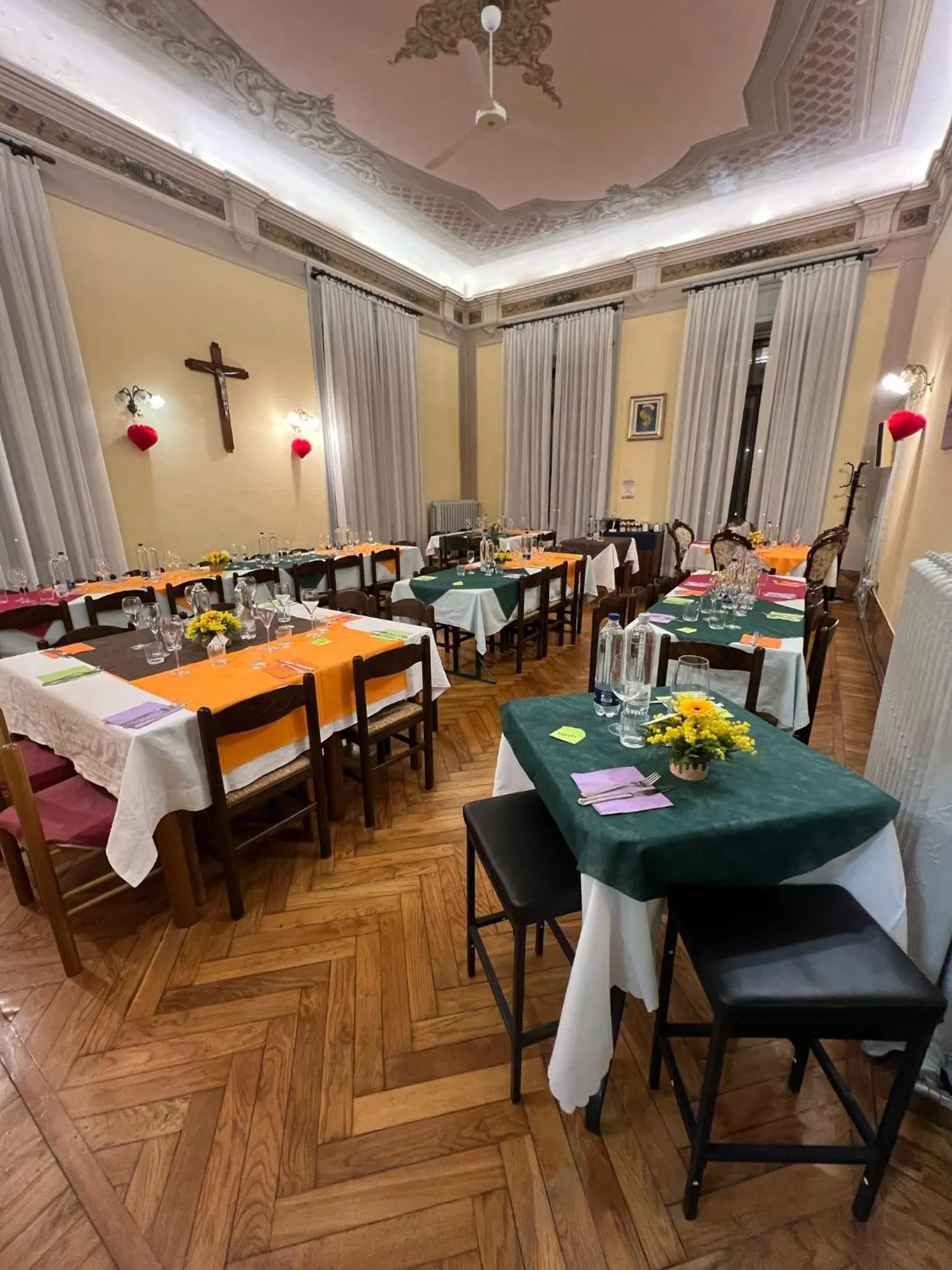 Restaurant/places to eat in Villa San Giuseppe