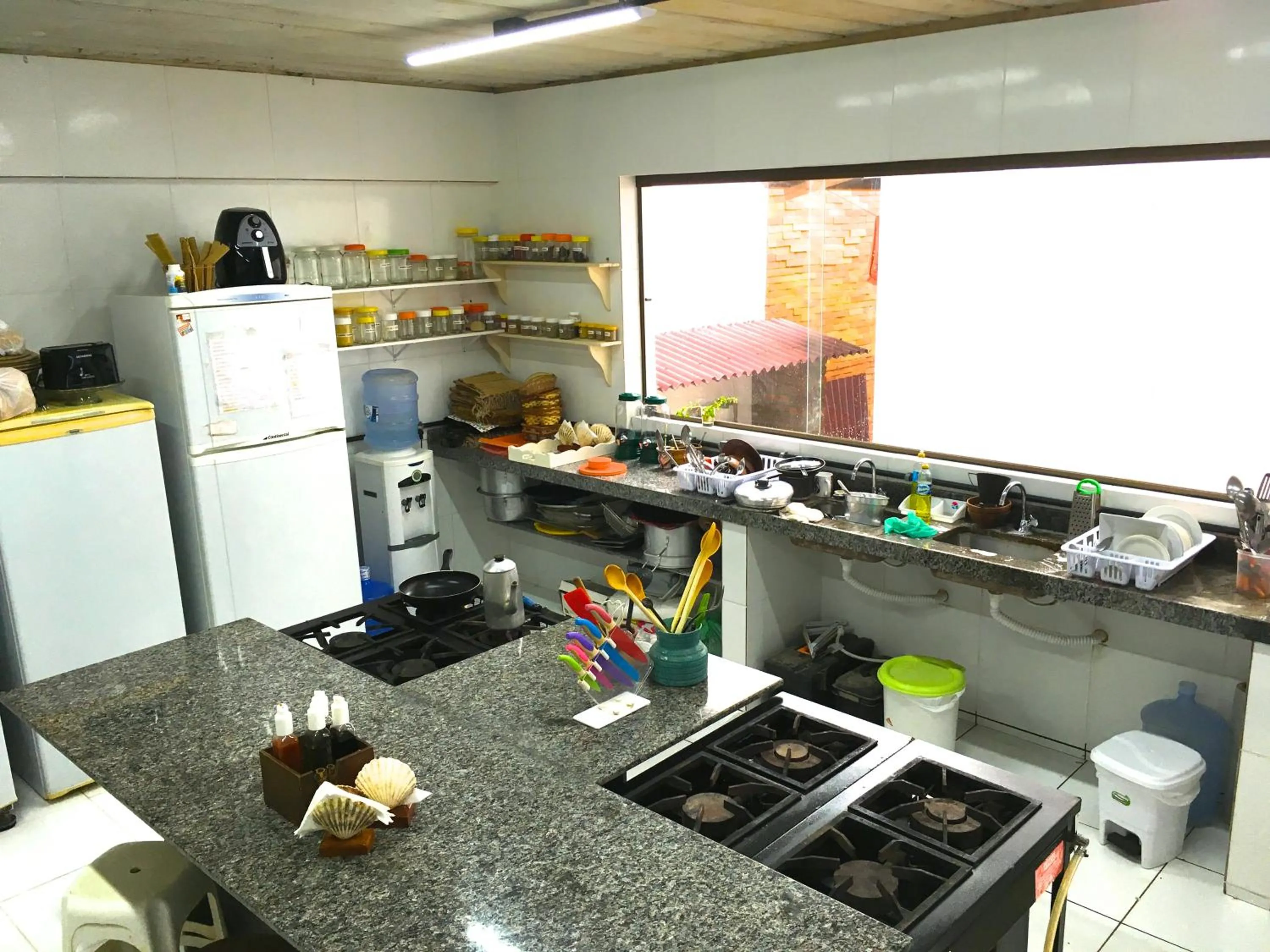 Kitchen or kitchenette in Pousada Ecohar Yoga