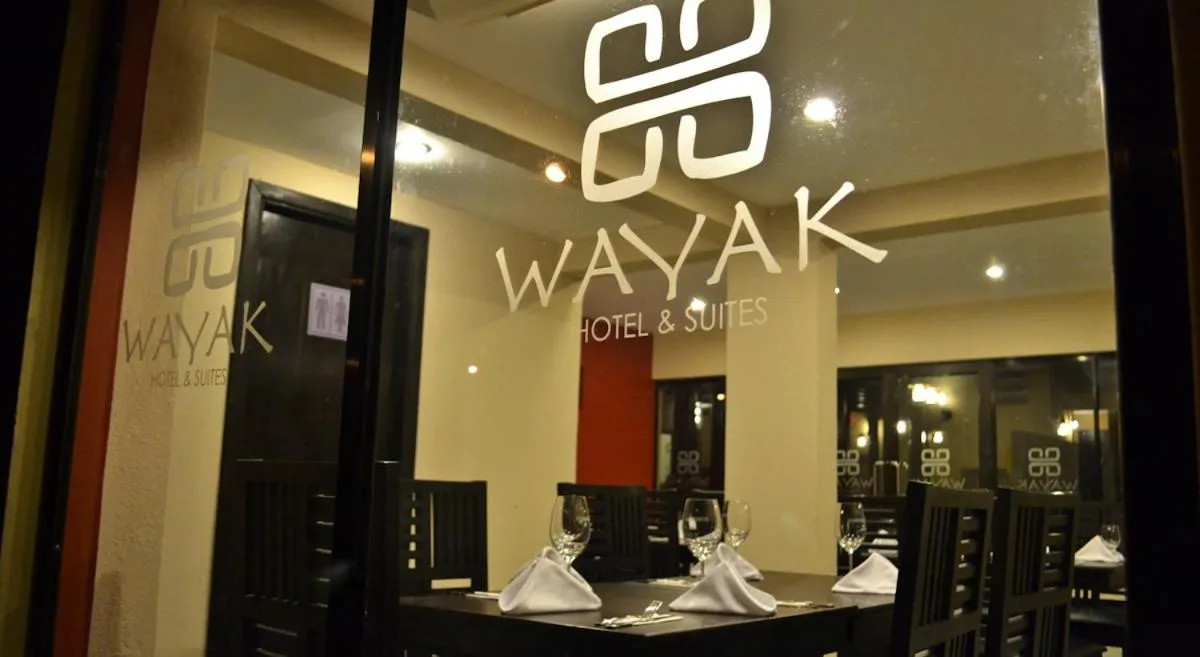 Restaurant/places to eat in Wayak Hotel