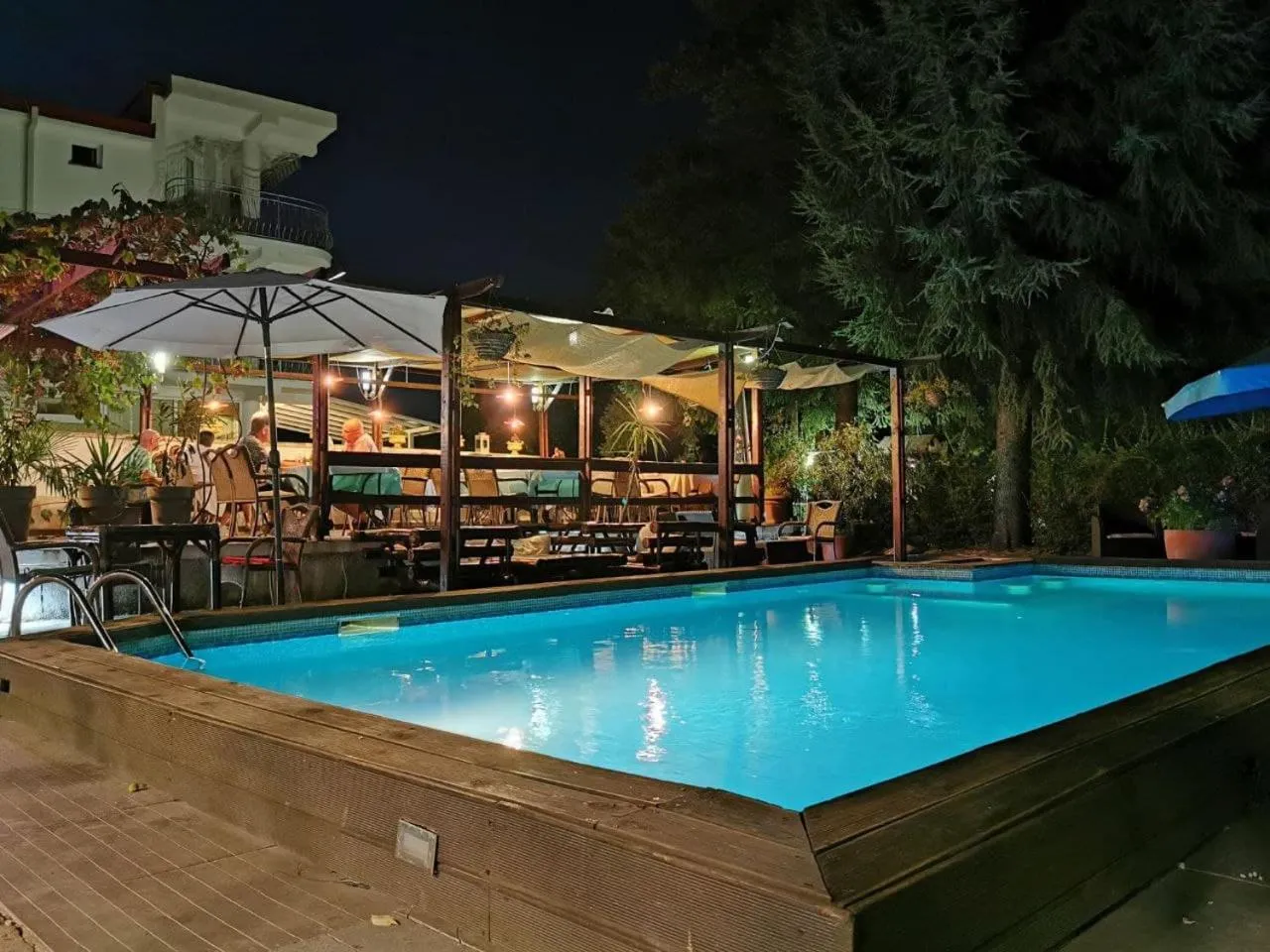 Swimming pool in Villa Dionis