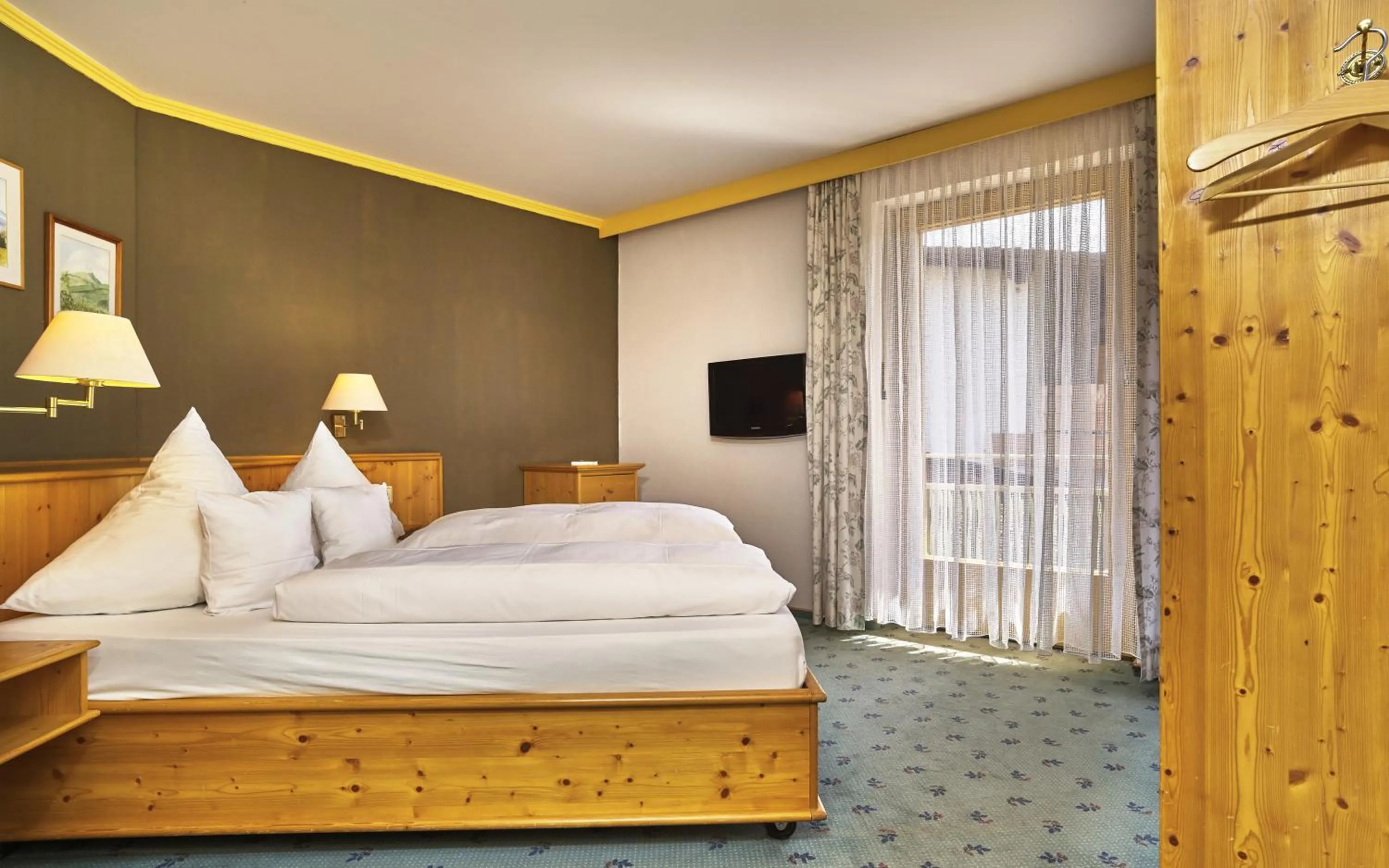 Photo of the whole room, Bed in Hotel Das Bayerwald
