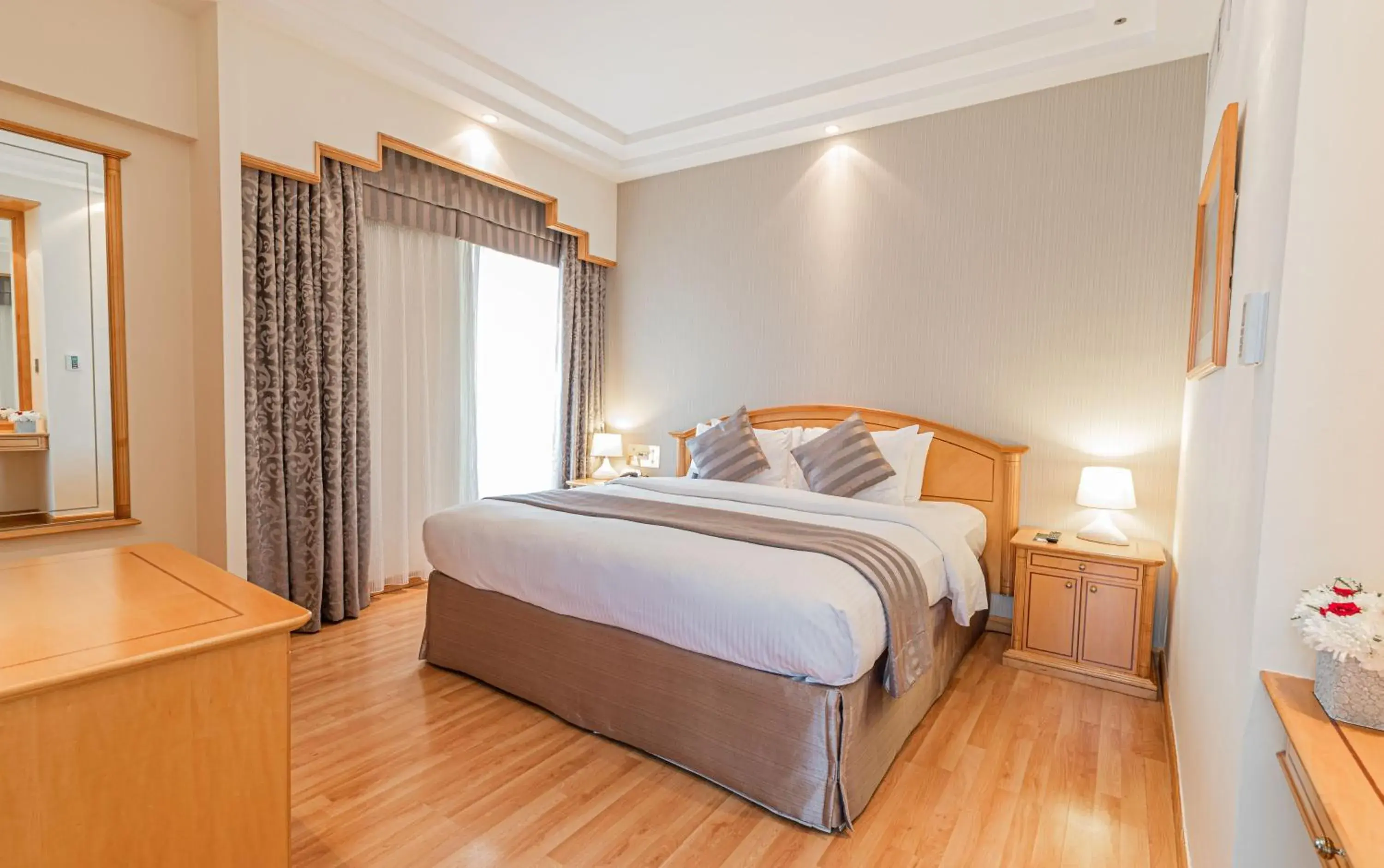 One Bedroom Suite in Millennium Downtown One Bedroom Suite in Millennium Downtown