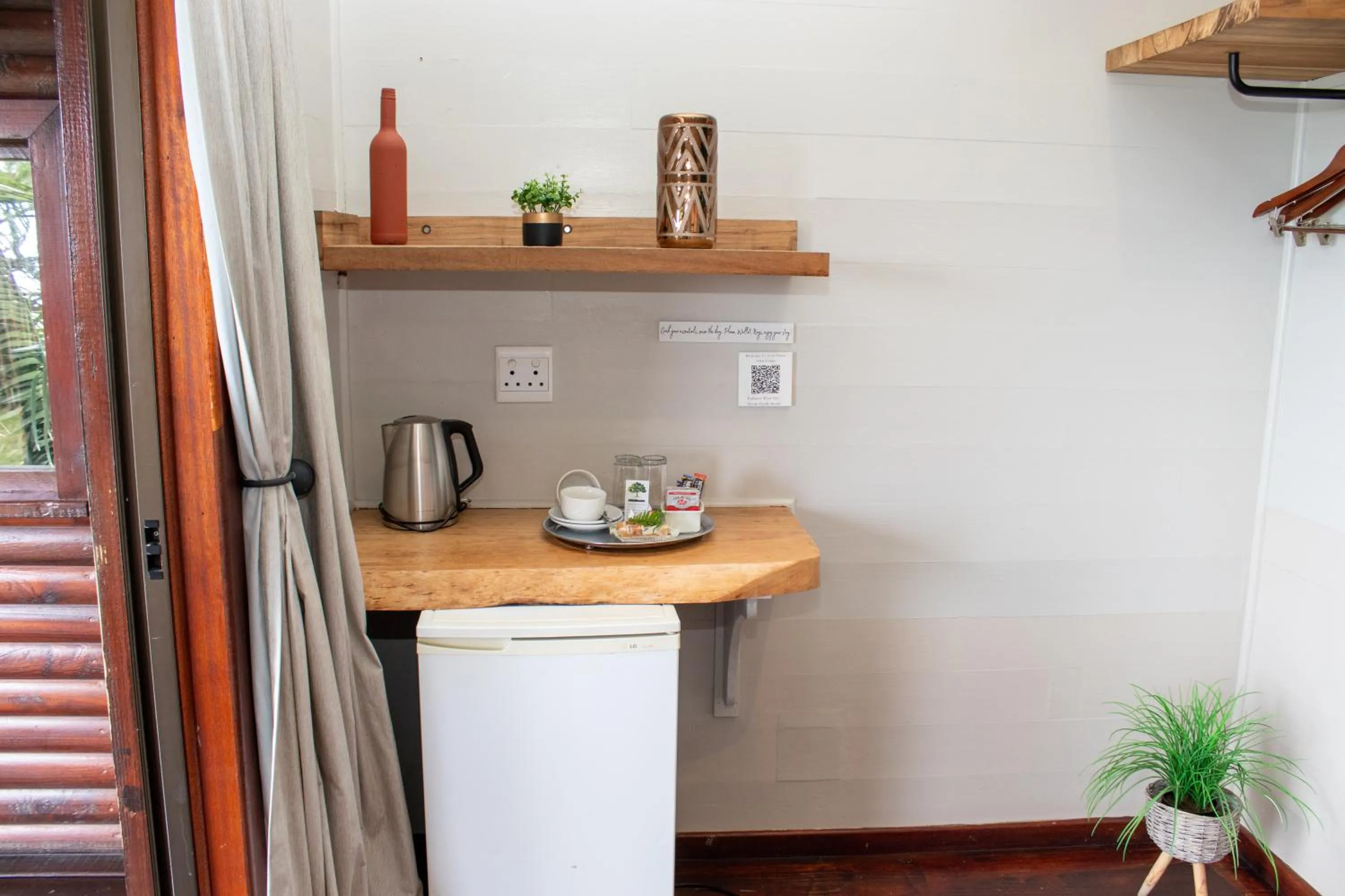 Coffee/tea facilities in Misty Mountain Reserve