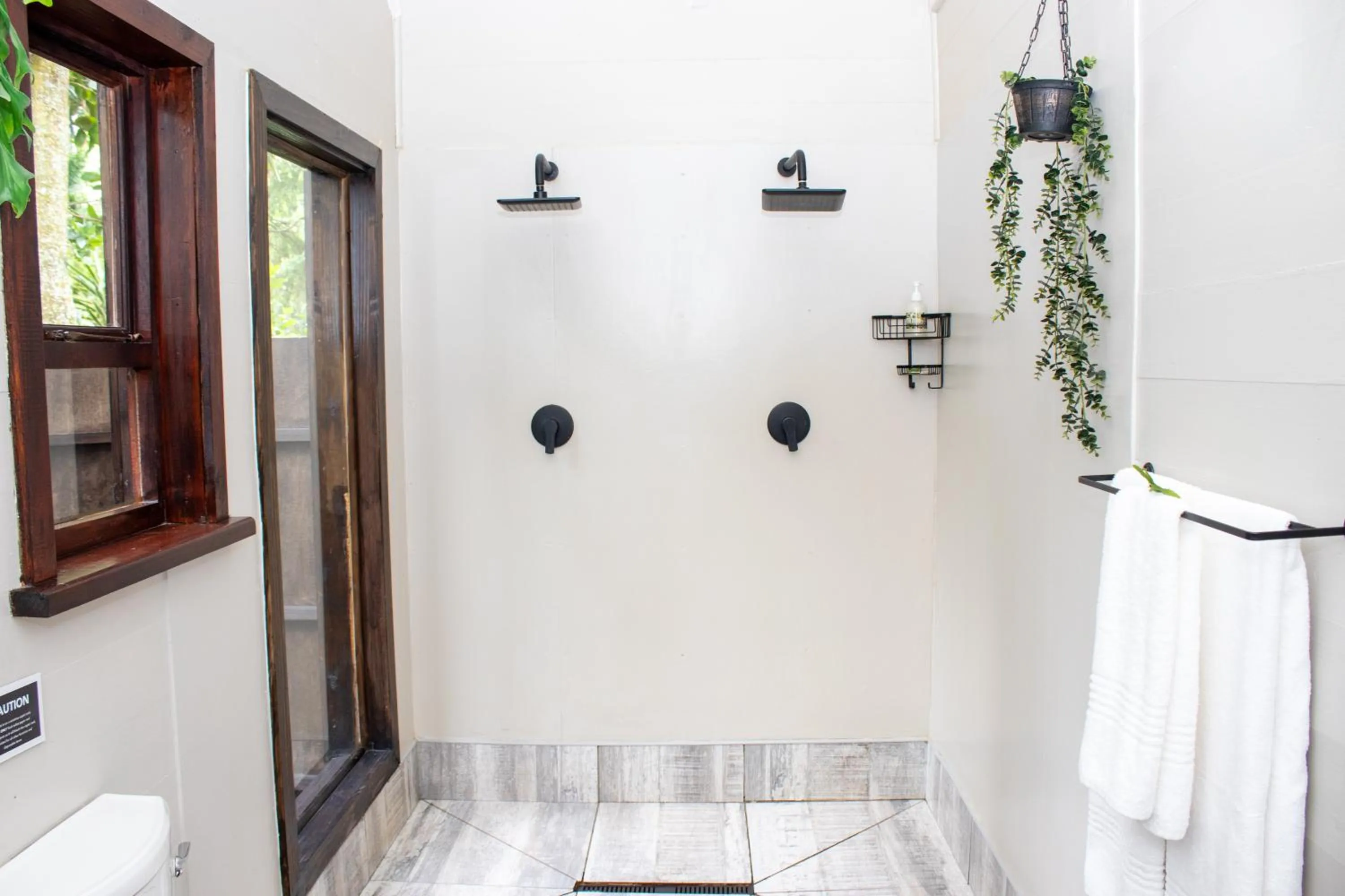 Shower in Misty Mountain Reserve