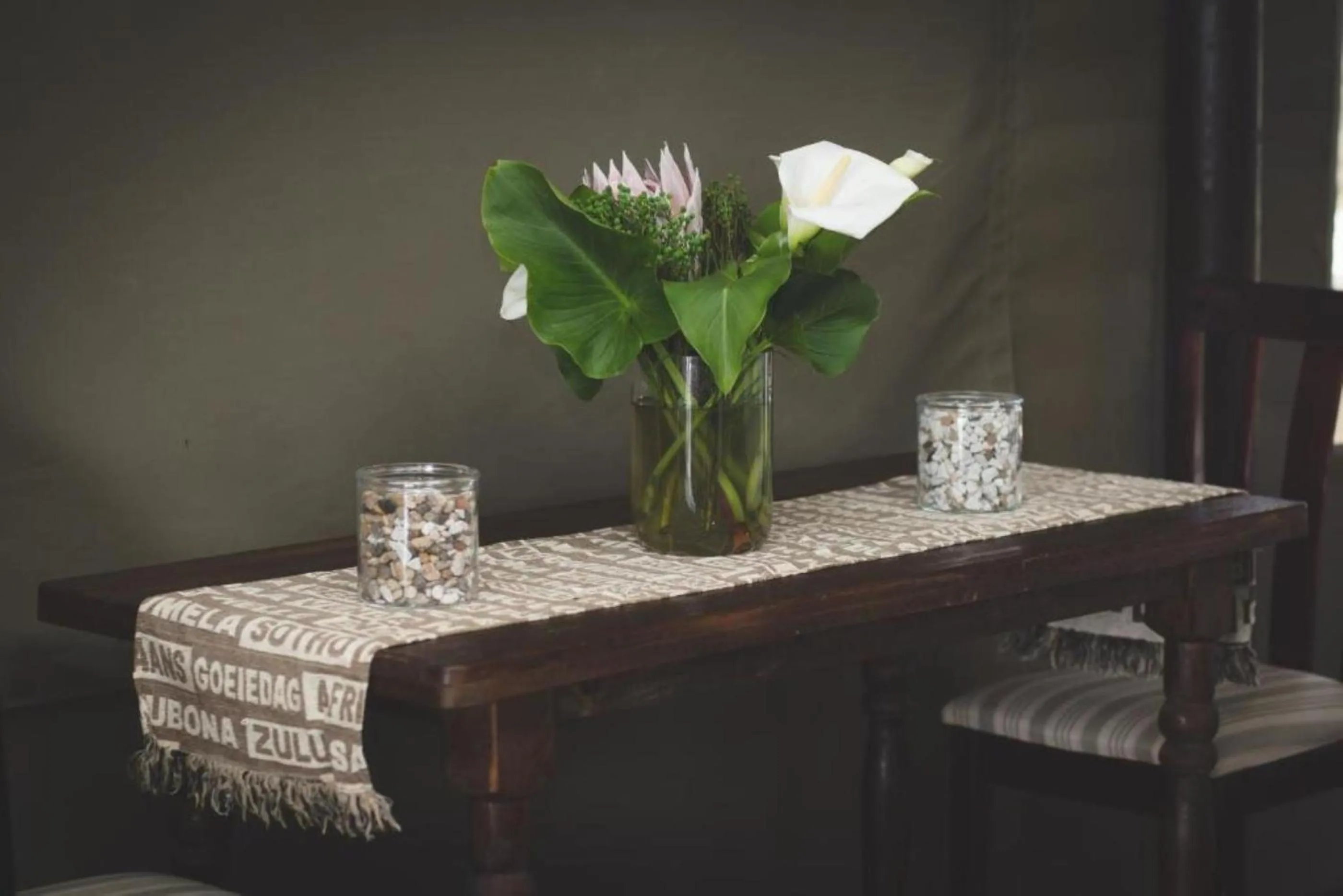 Decorative detail in Misty Mountain Reserve