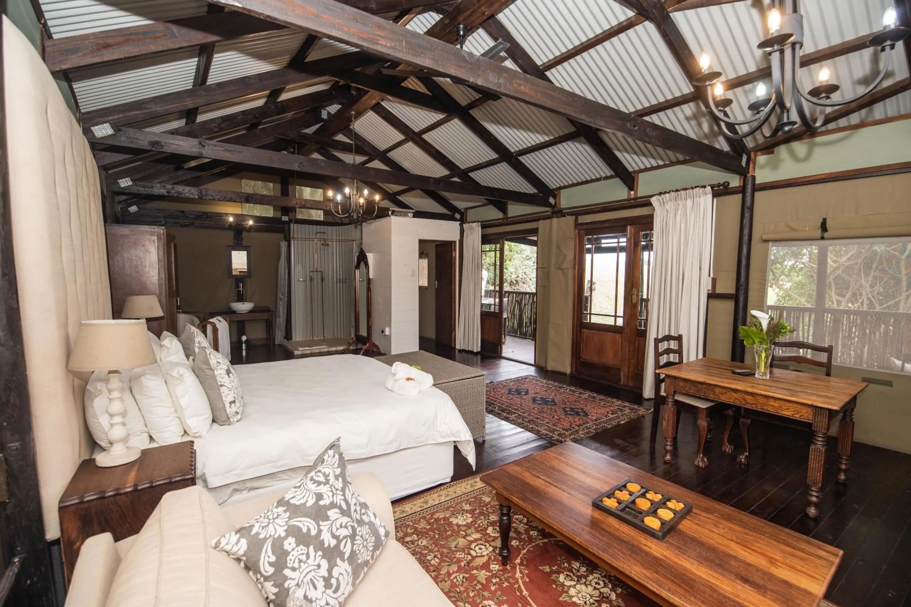 Bedroom, Bed in Misty Mountain Reserve