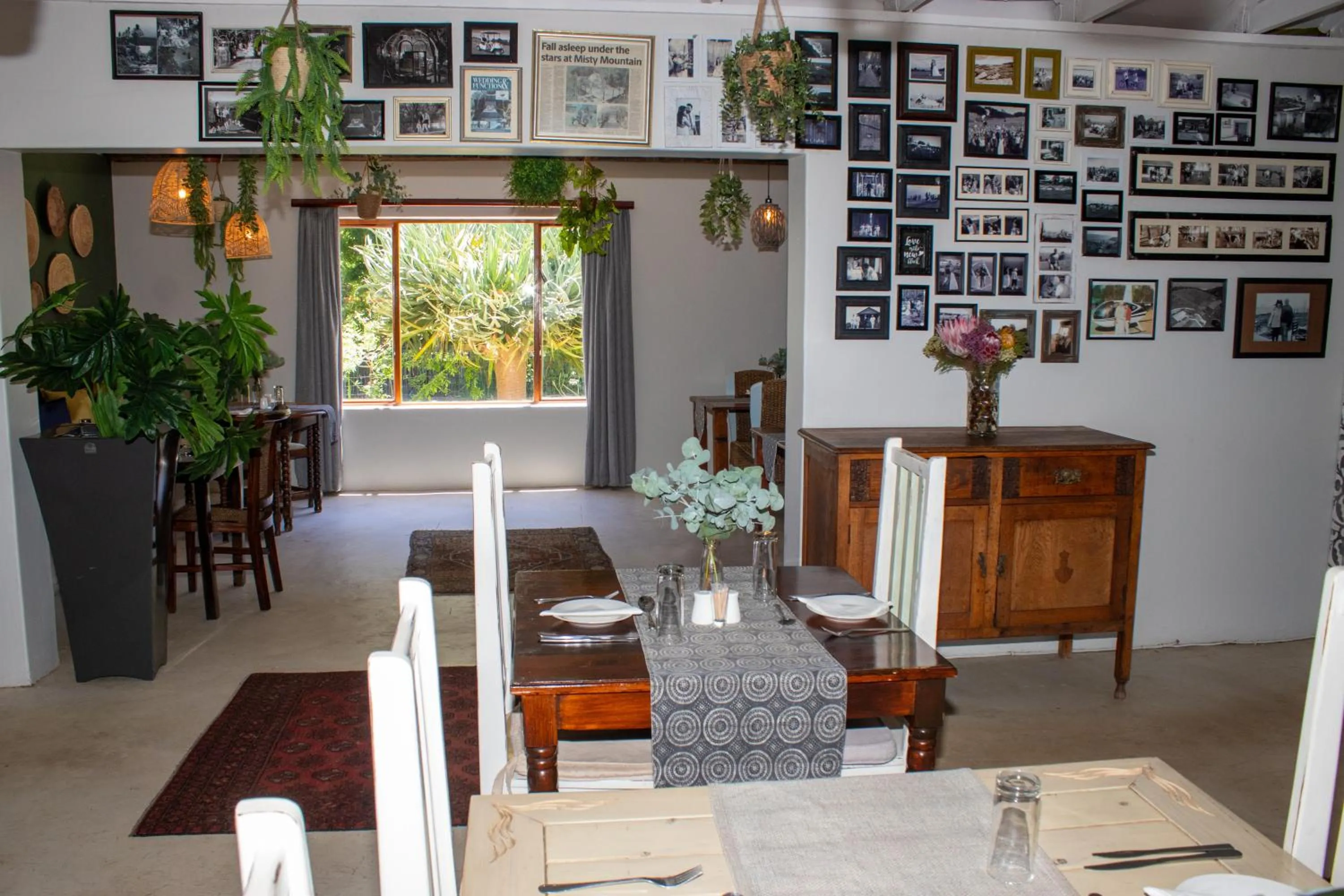 Restaurant/places to eat in Misty Mountain Reserve