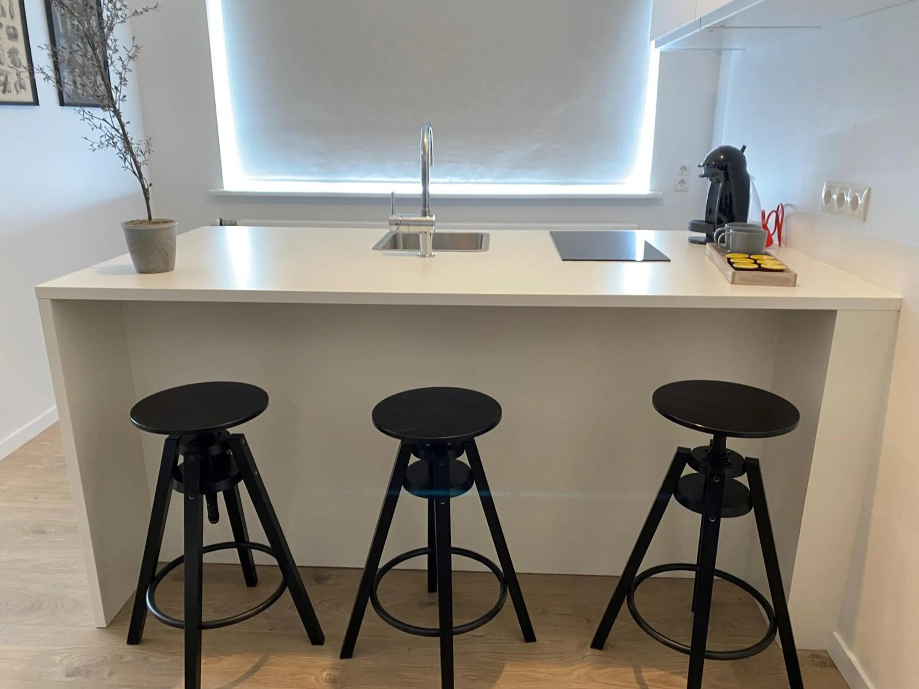 Kitchen or kitchenette in Day Dream Soleyjargata Rooms & Apartments