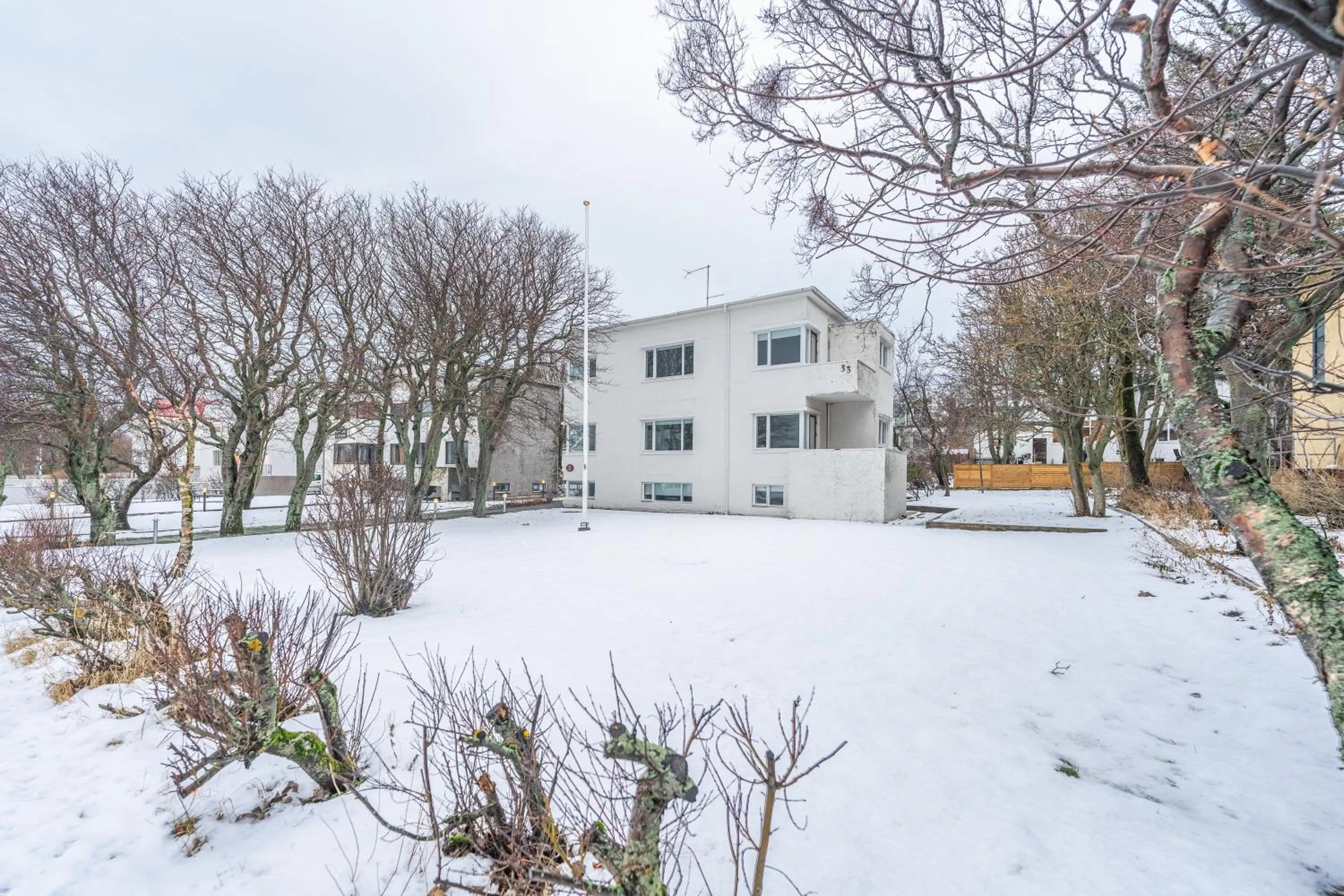 Property building in Day Dream Soleyjargata Rooms & Apartments