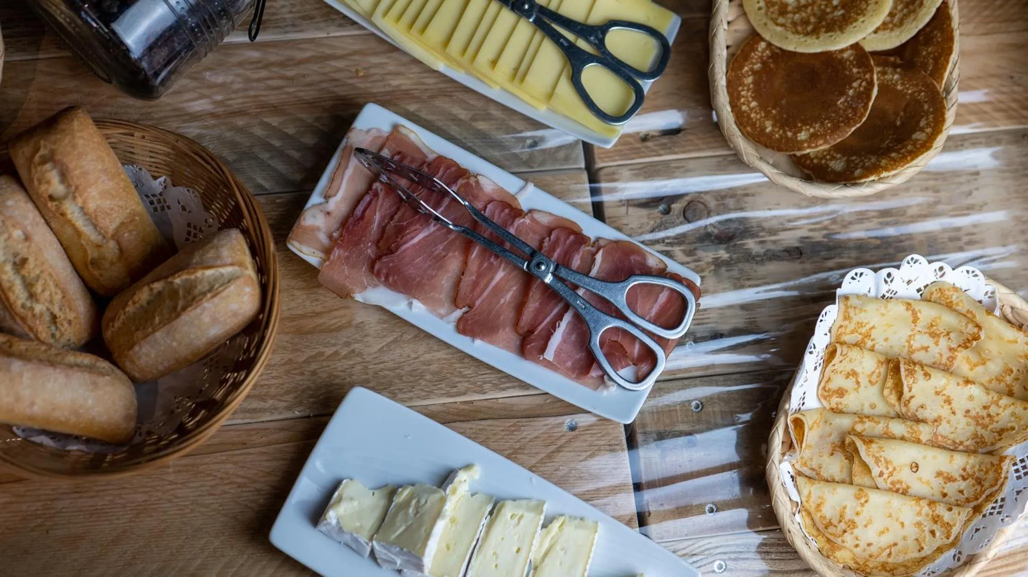 Food in Urban Style Arl HOTEL