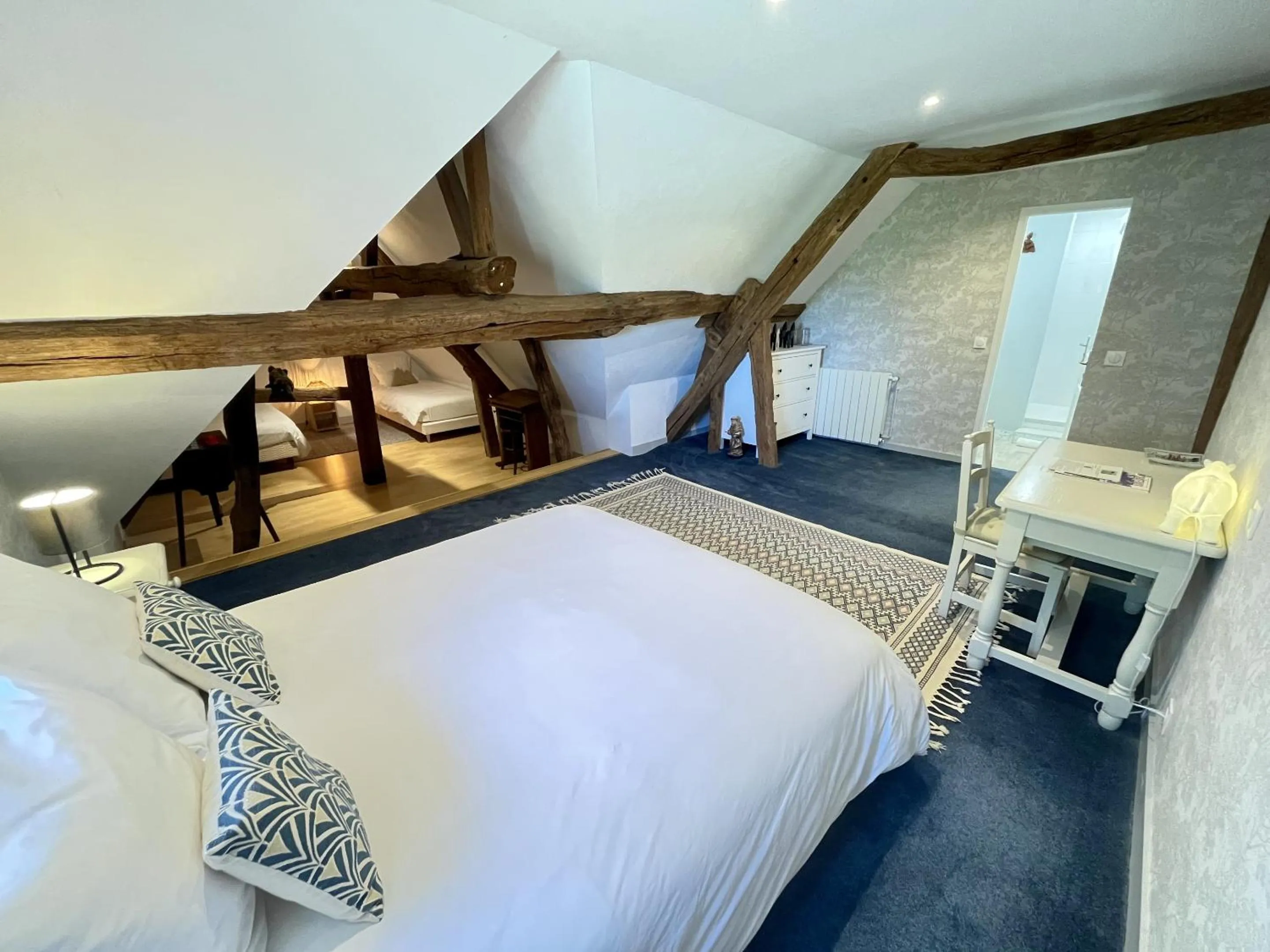Bedroom, Bed in Le Clos des Châteaux