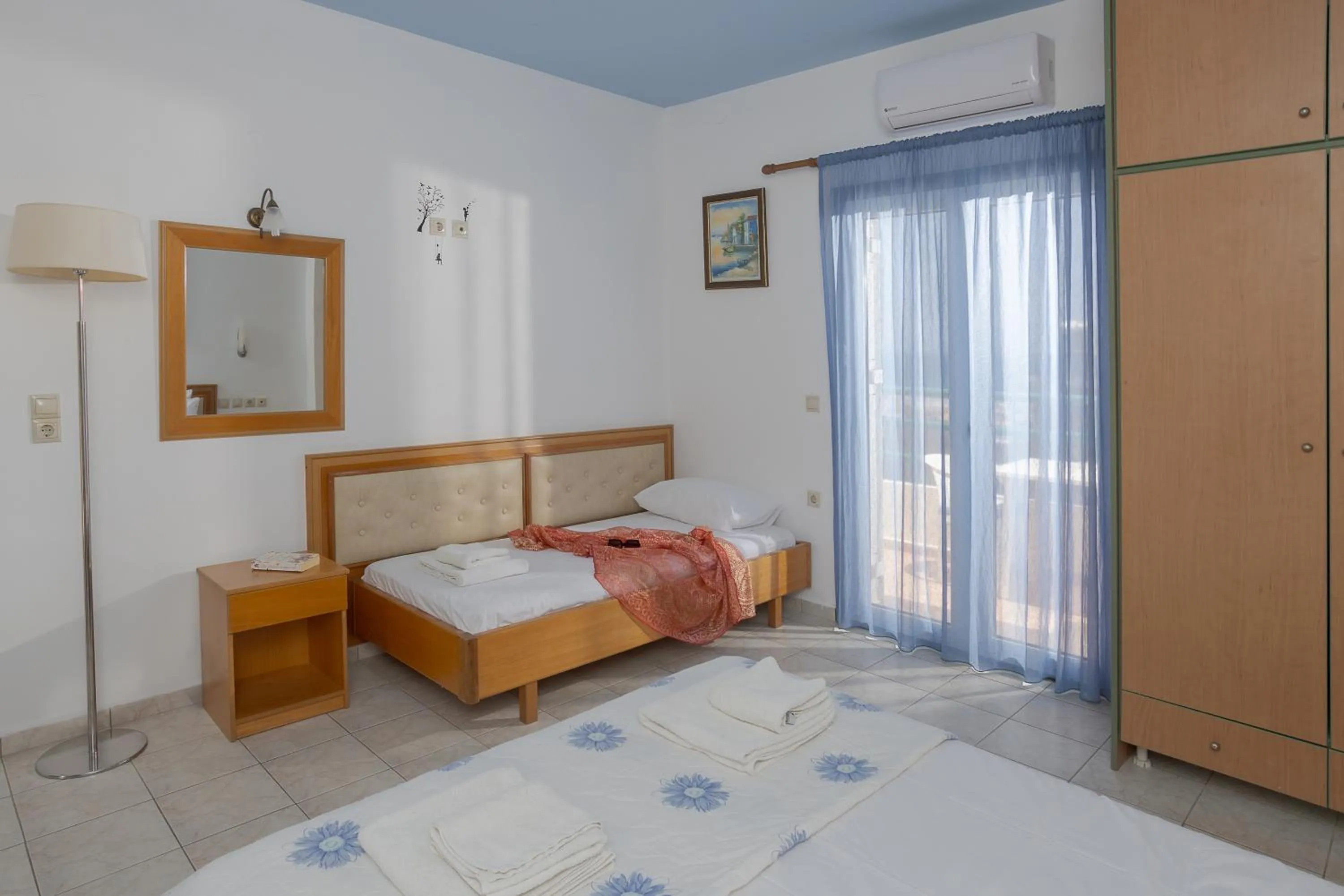 Bed in Sunny Hill by Estia ex Mary Sofi