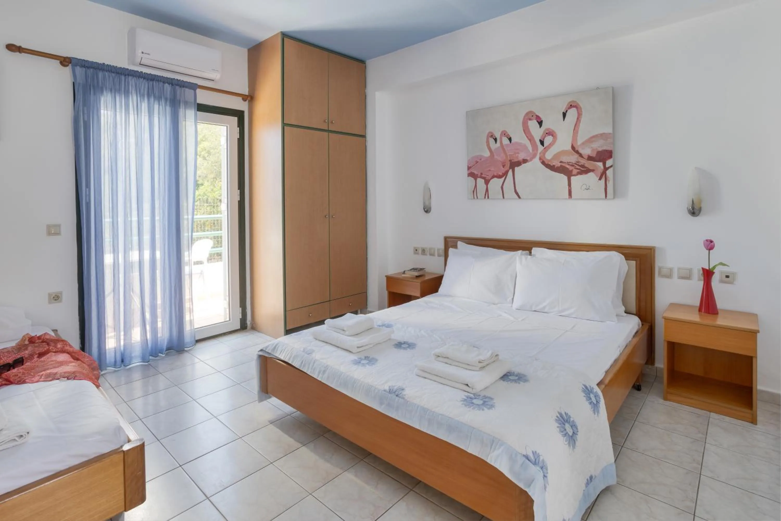 Bed in Sunny Hill by Estia ex Mary Sofi