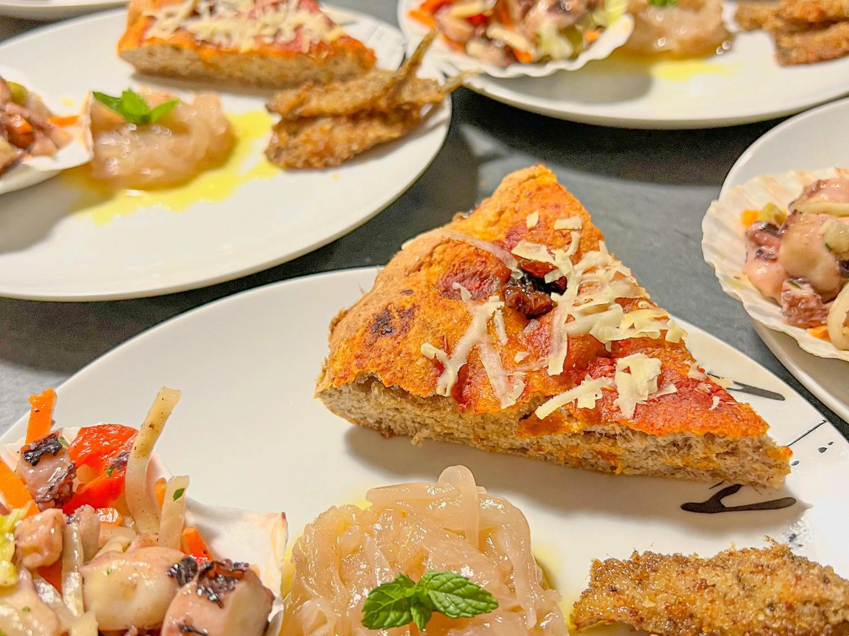 Food in Dimora Calauriia - Adults Only