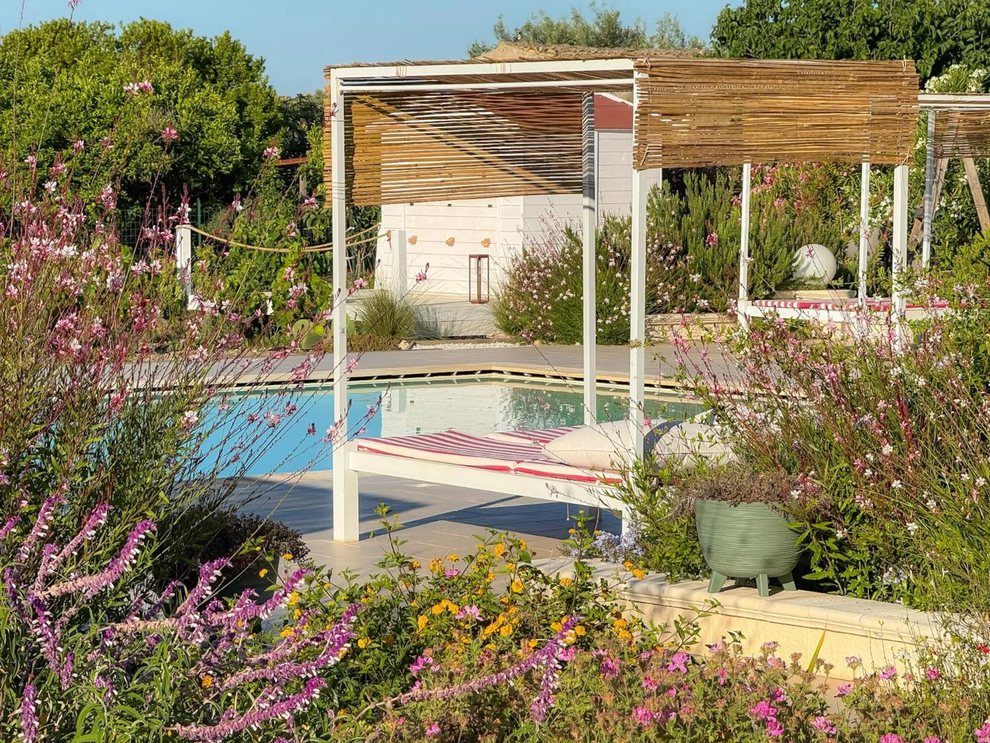Swimming pool in Dimora Calauriia - Adults Only
