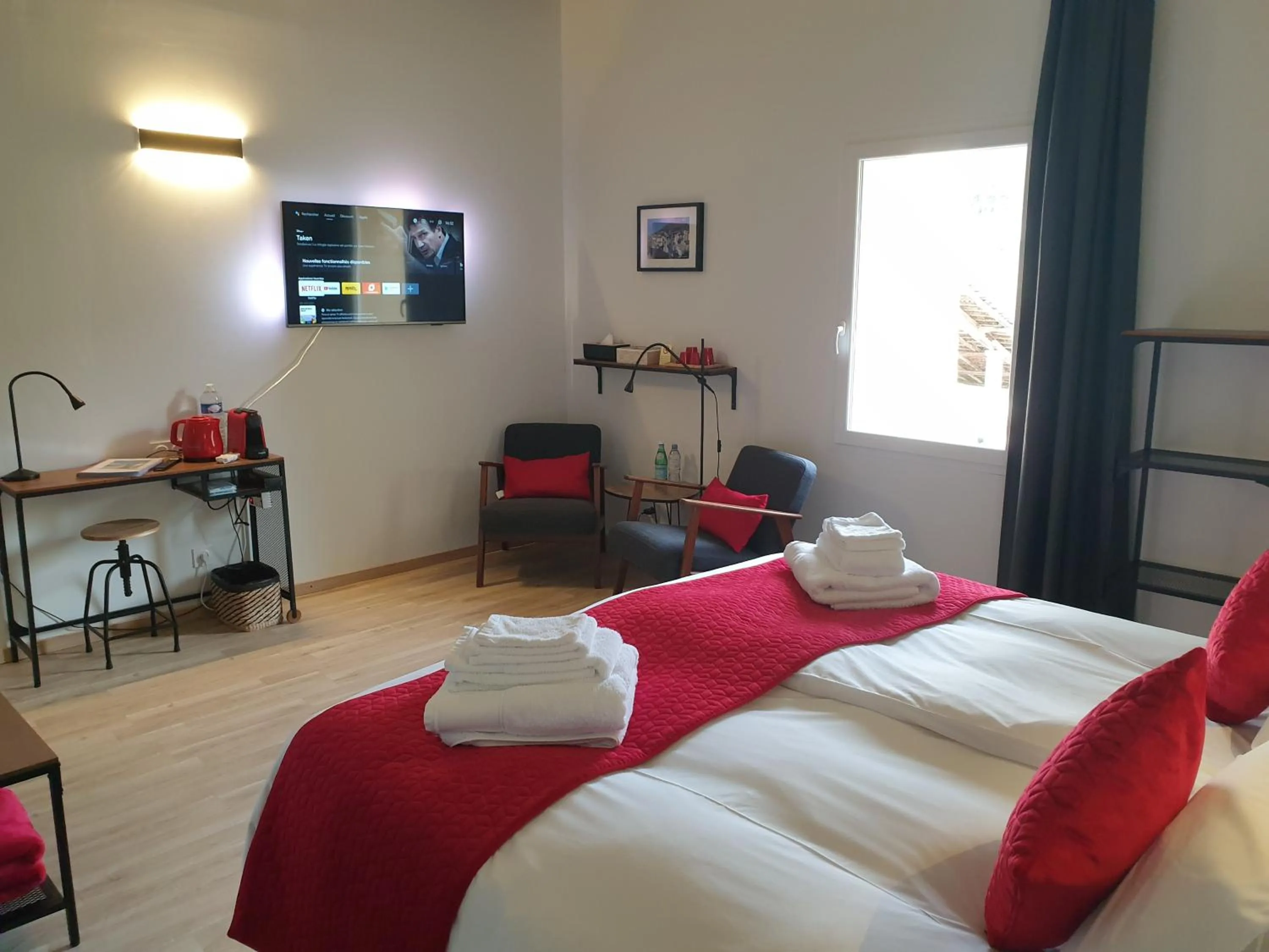 TV and multimedia, Bed in Chambres et Table d'hôtes "La Pastorale Gourmande" FR - NE - EN - DE - IT