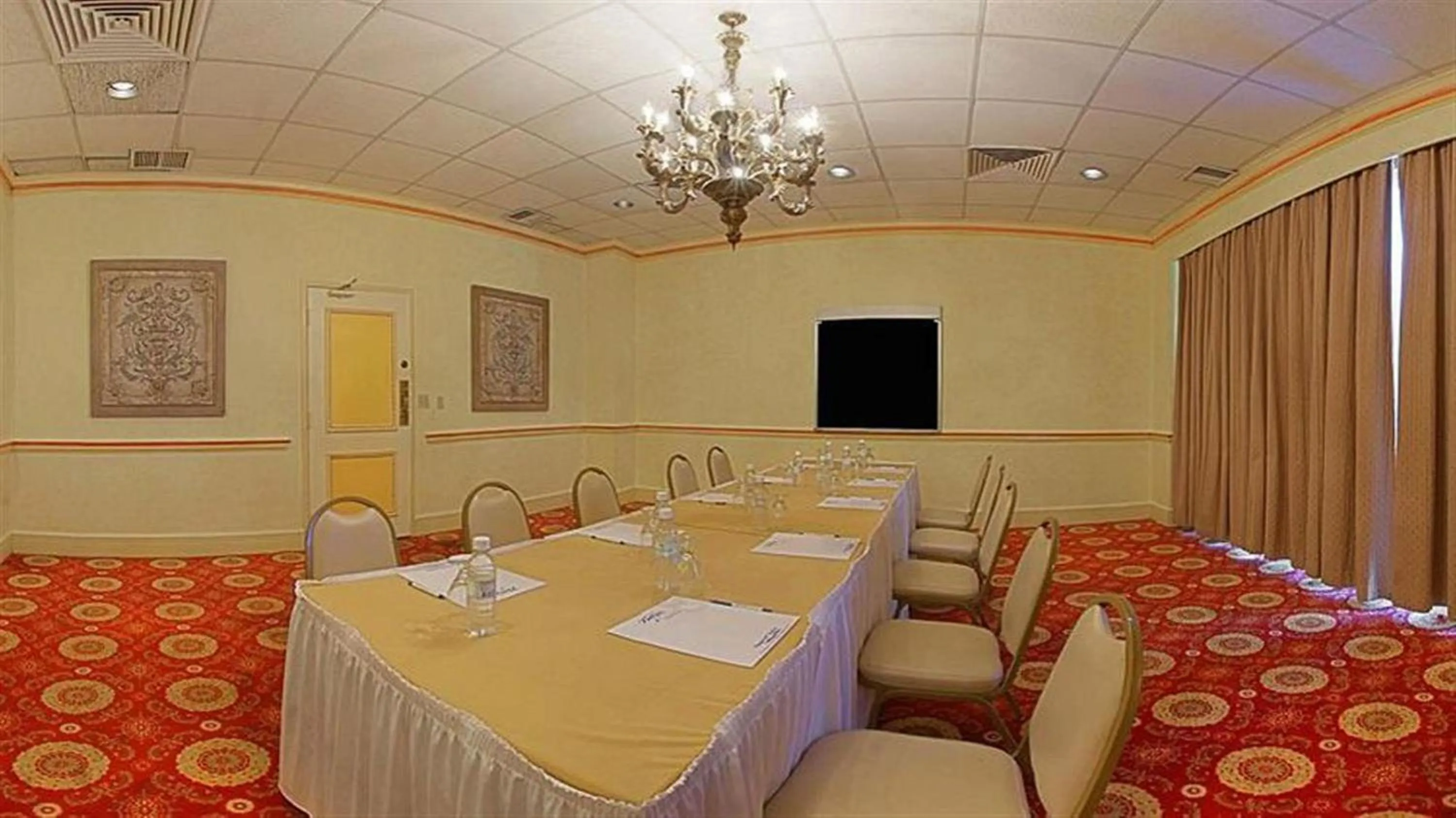 Business facilities in Breezes Resort & Spa All Inclusive, Bahamas