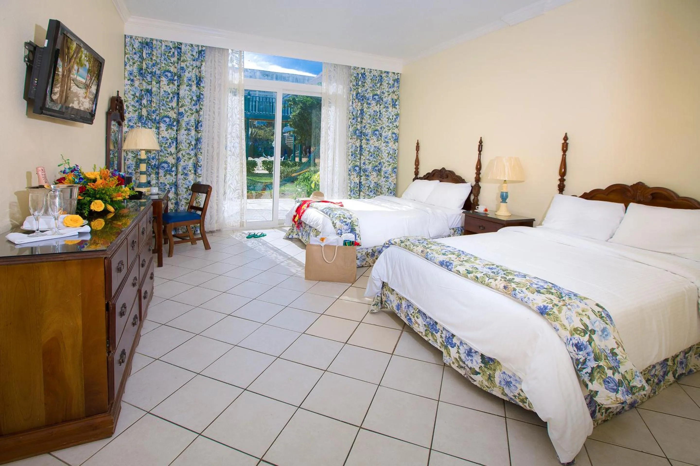 Patio, Bed in Breezes Resort & Spa All Inclusive, Bahamas