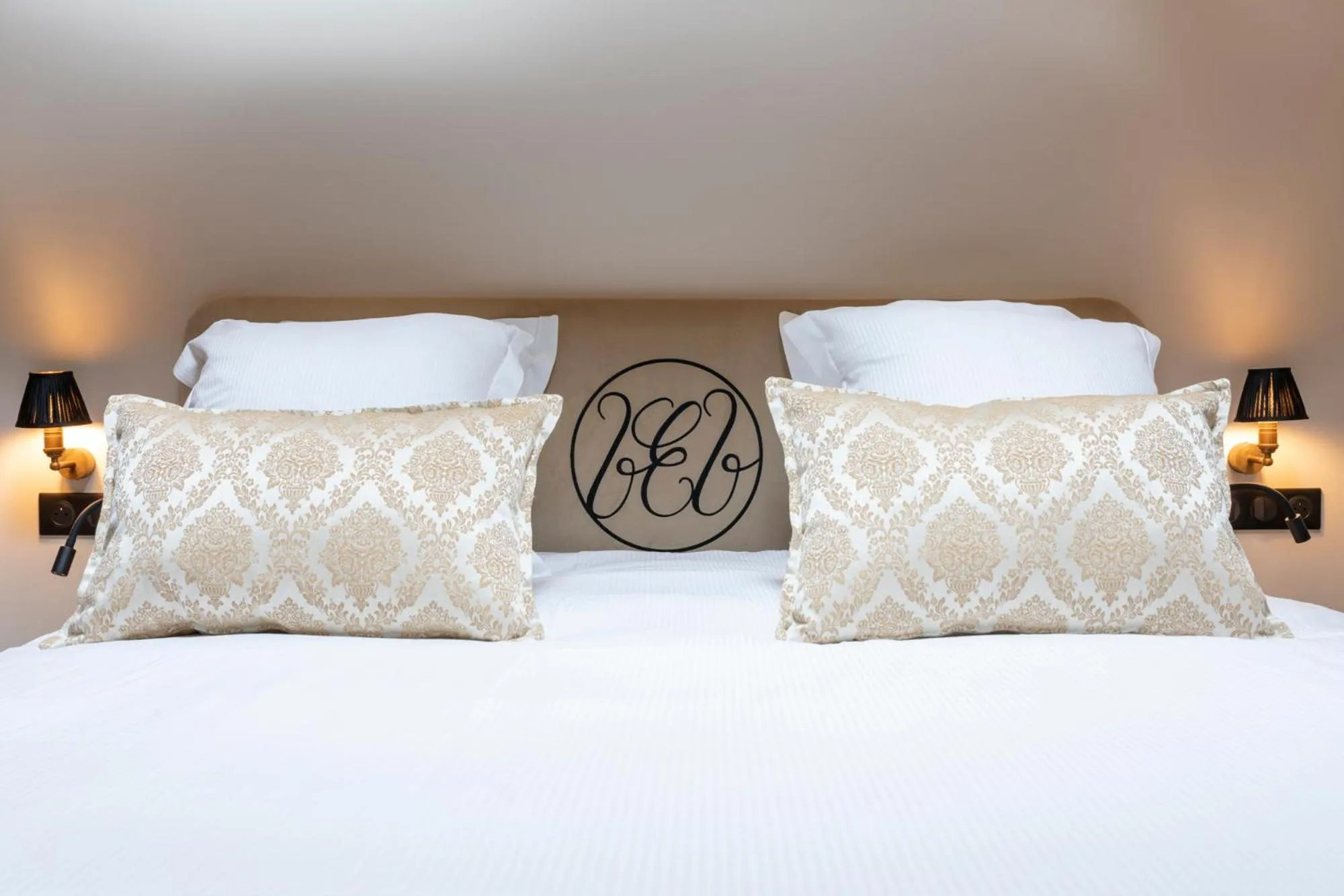 Bedroom, Bed in Hôtel Villa Alexandre