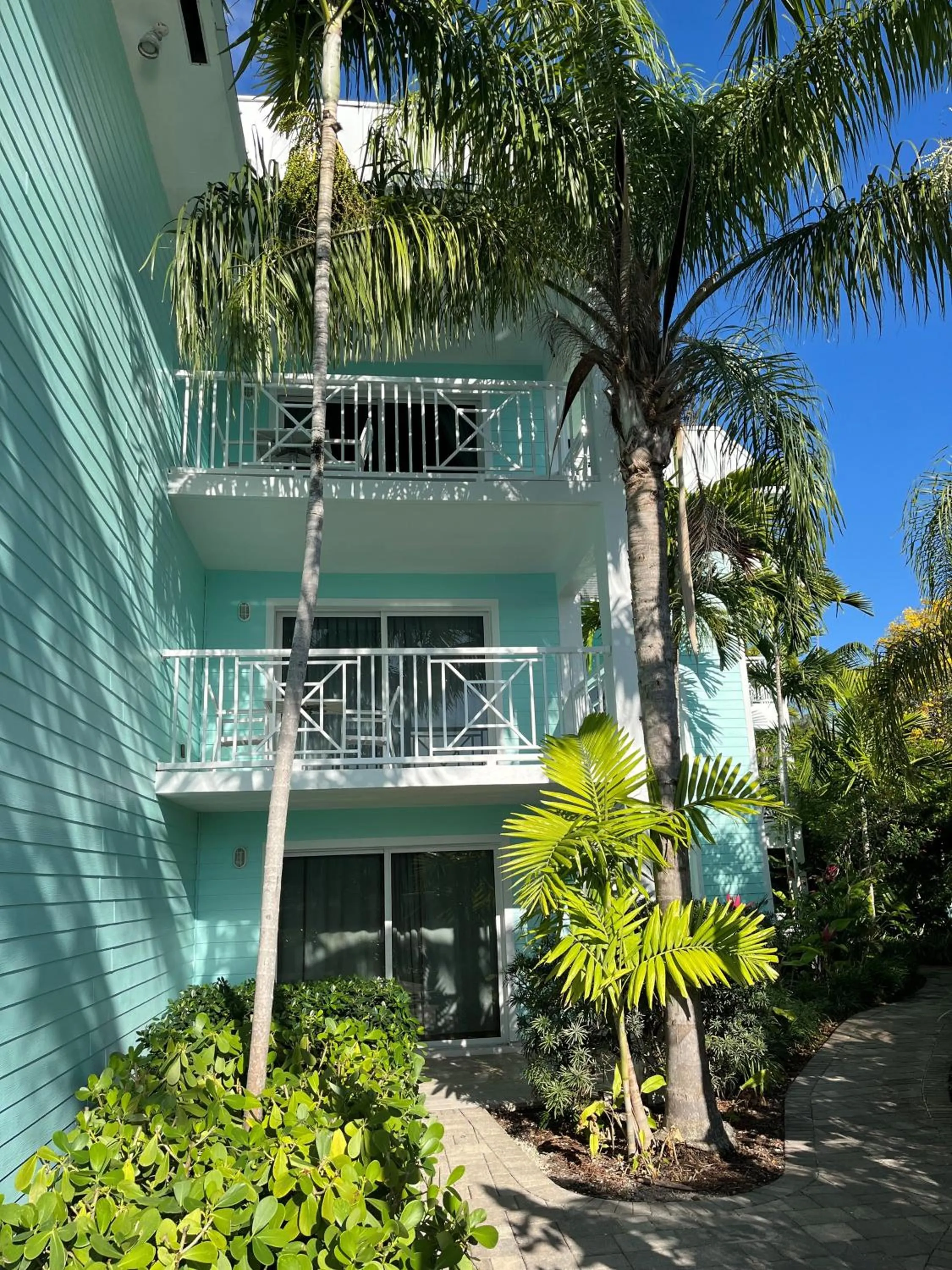 Property building in Dolphin Cove