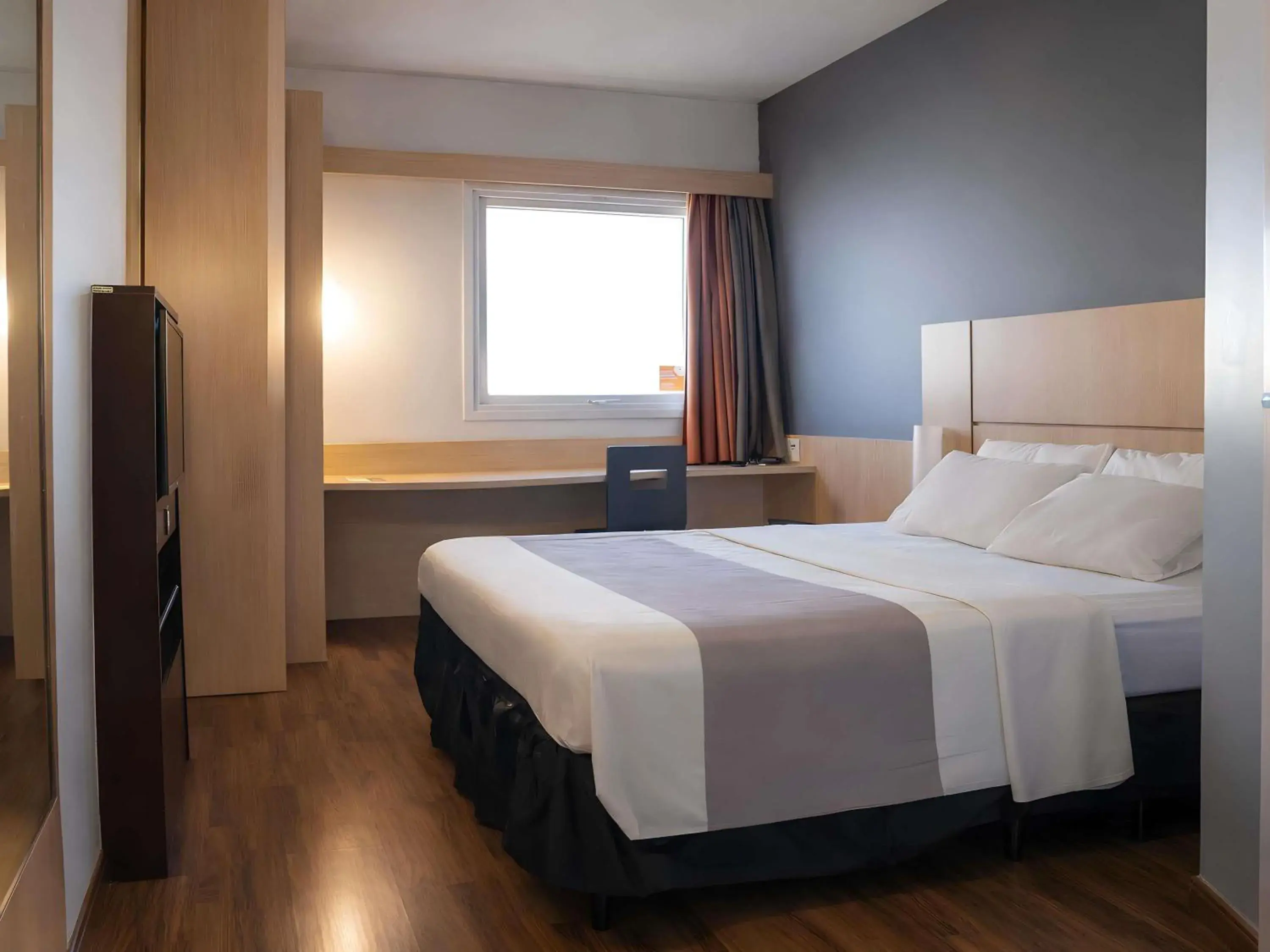 Bedroom, Bed in ibis Contagem Ceasa Bedroom, Bed in ibis Contagem Ceasa