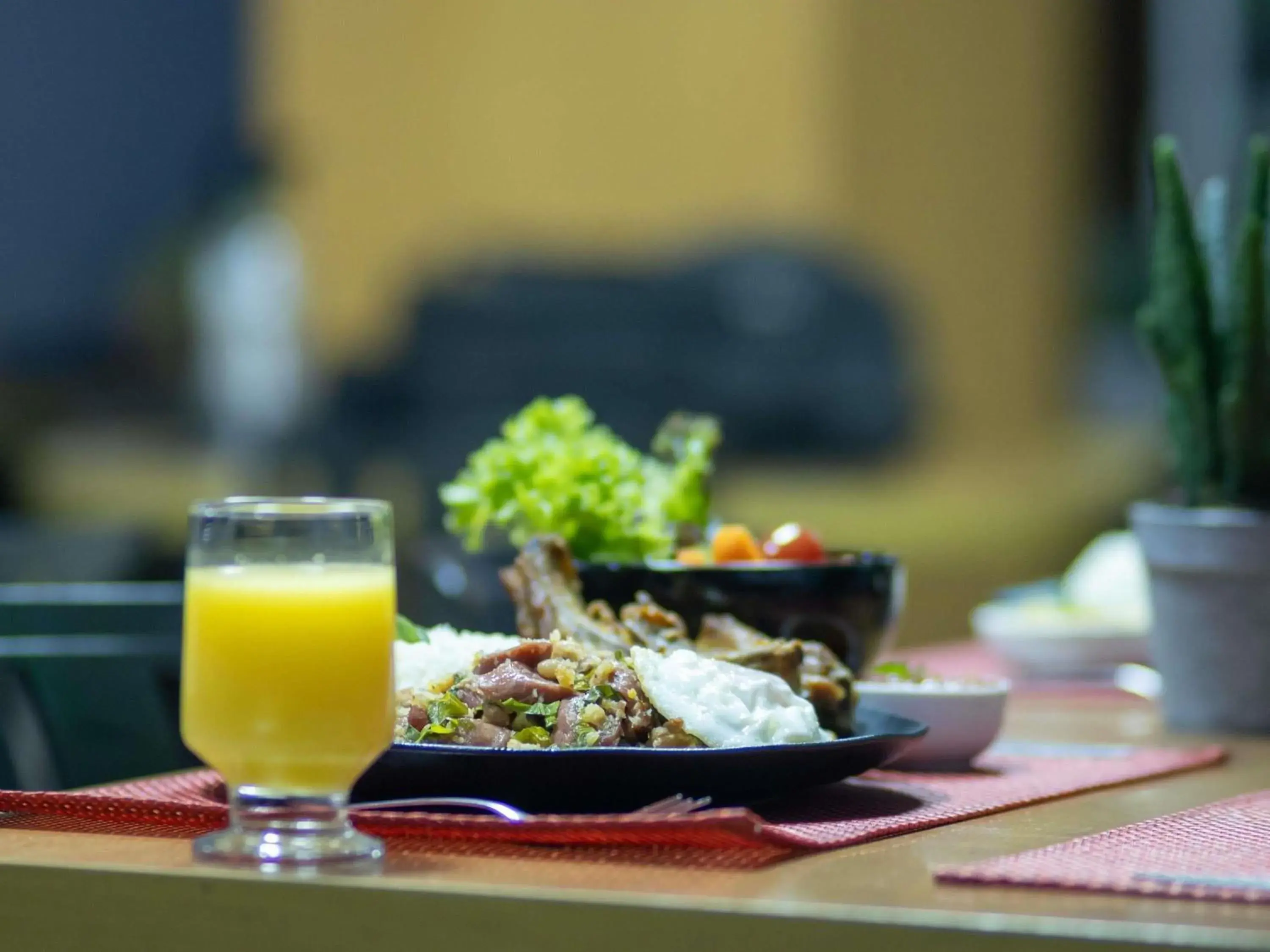 Restaurant/places to eat in ibis Contagem Ceasa Restaurant/places to eat in ibis Contagem Ceasa