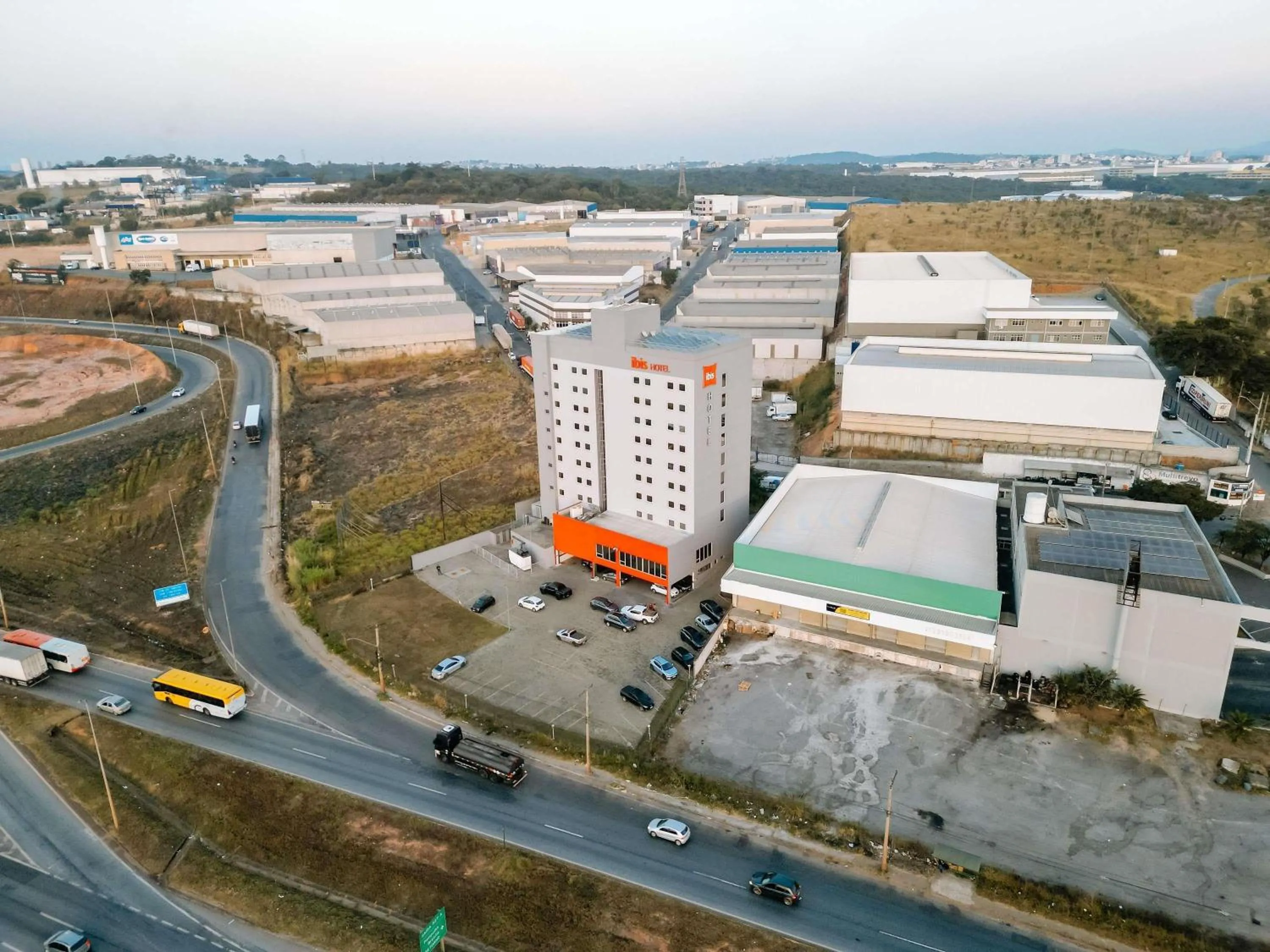 Property building in ibis Contagem Ceasa