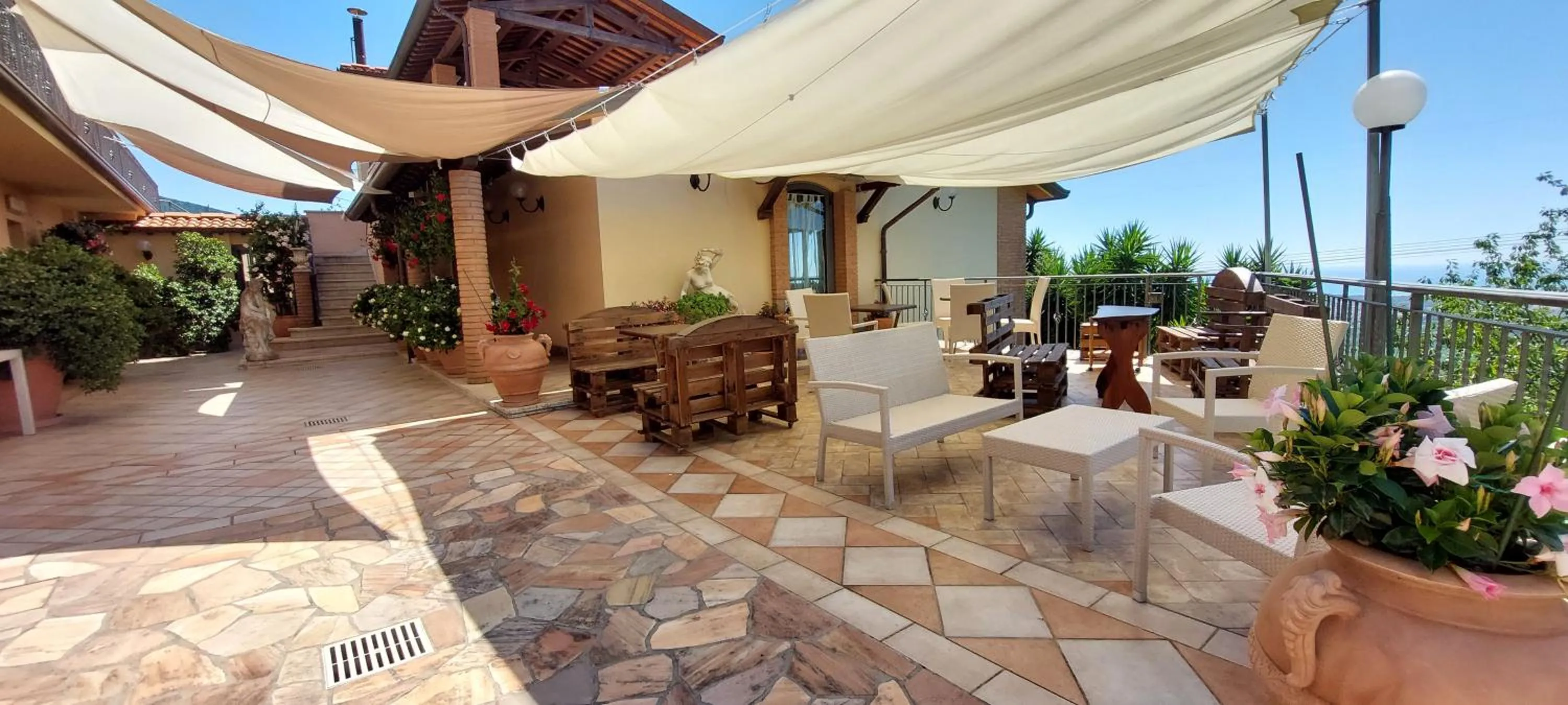 Property building in Bellavista Versilia