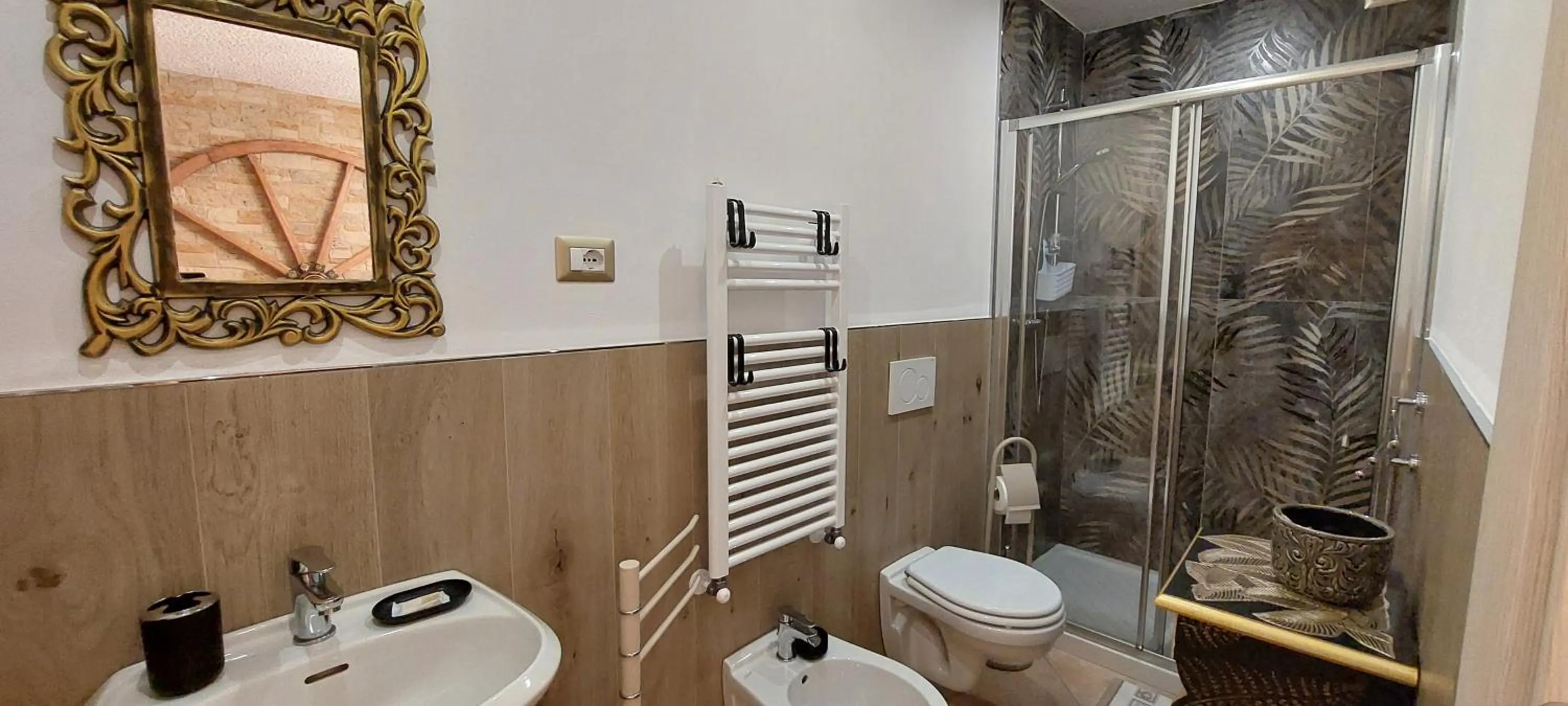 Shower in Bellavista Versilia