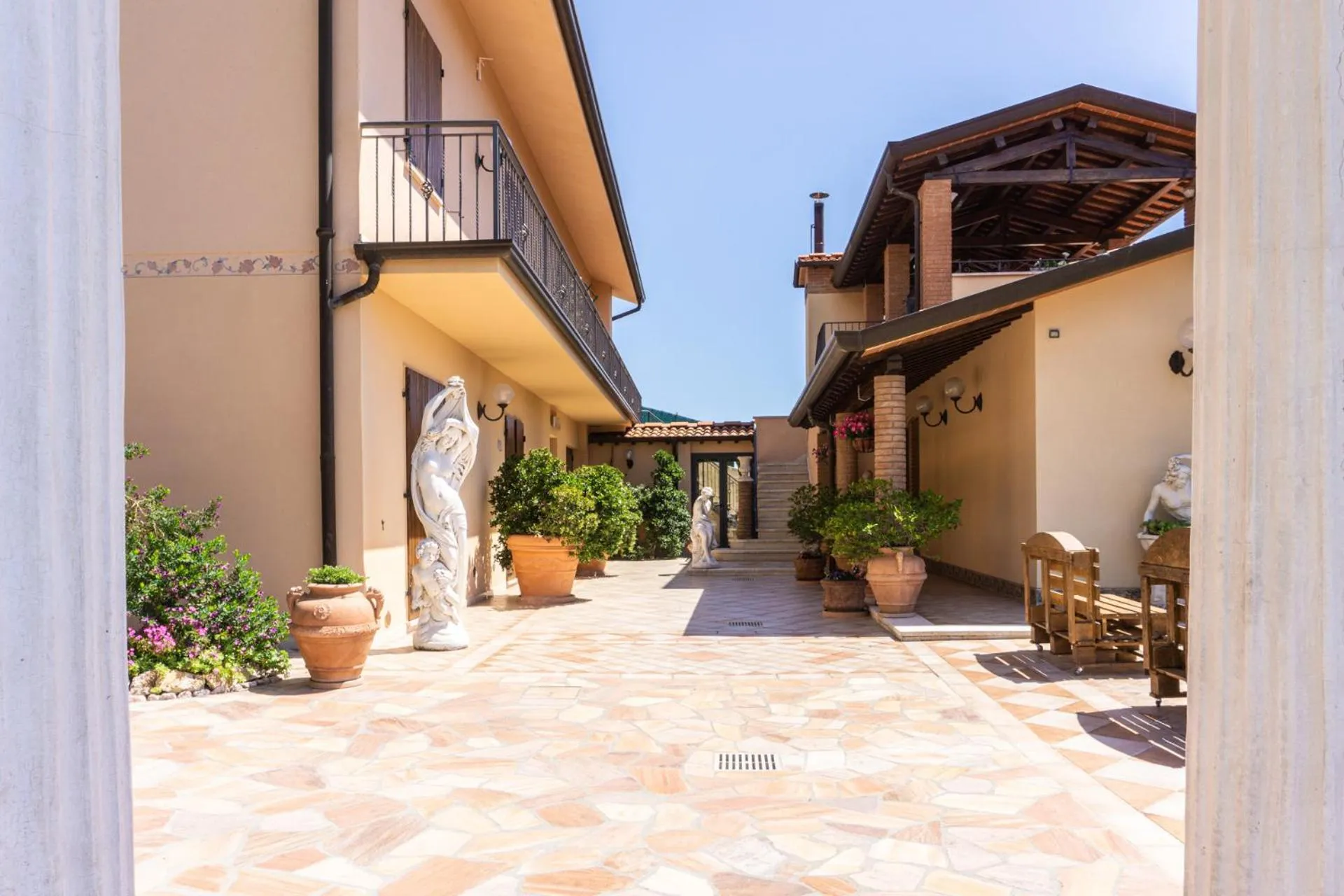 Facade/entrance in Bellavista Versilia