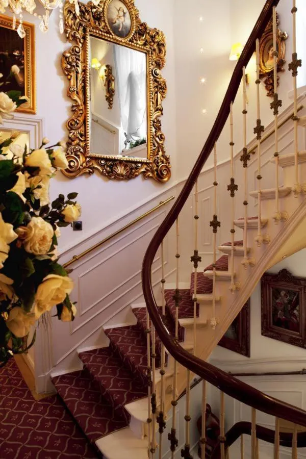 Decorative detail in Boulevard Hotel Hamburg