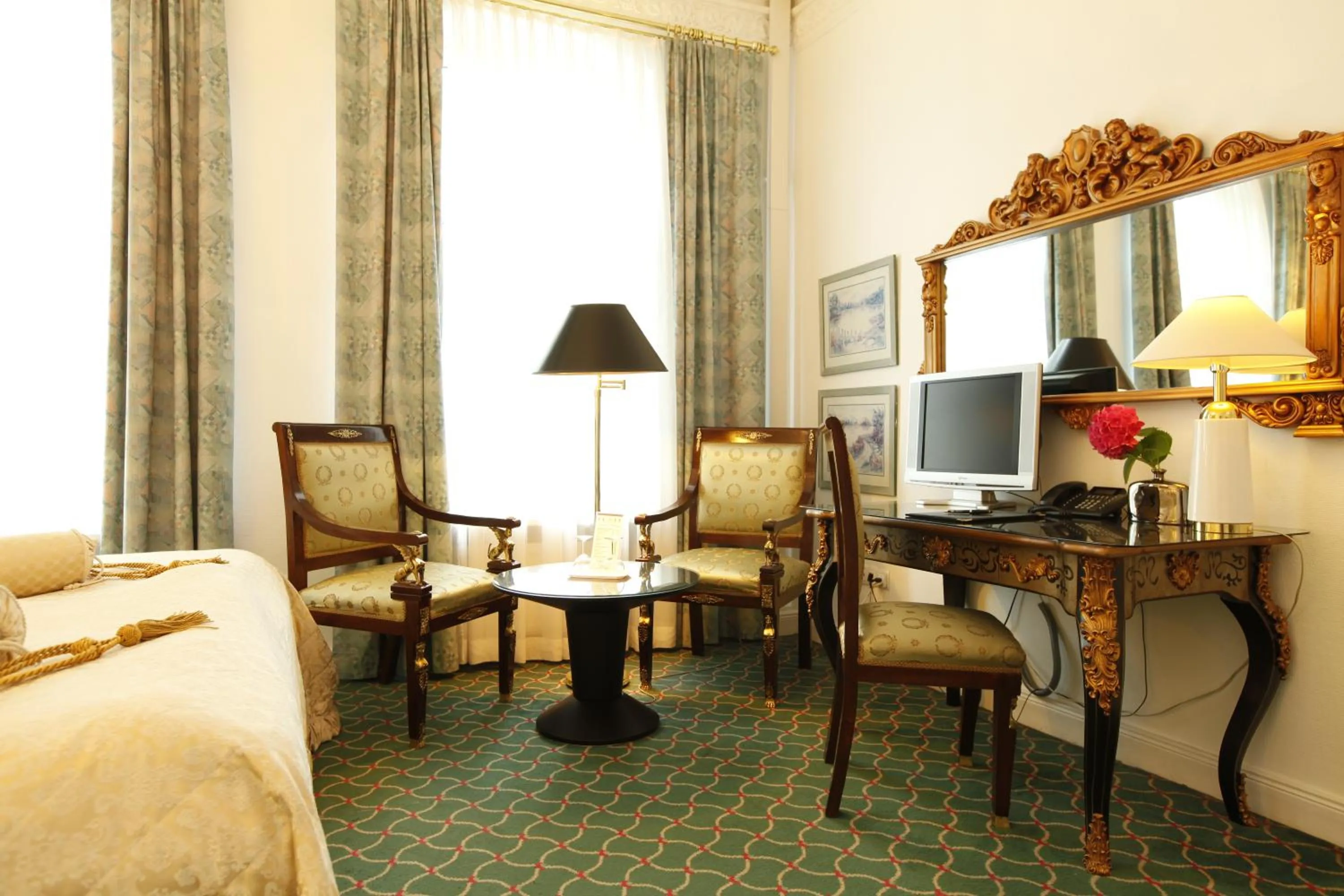 Day, Bed in Boulevard Hotel Hamburg